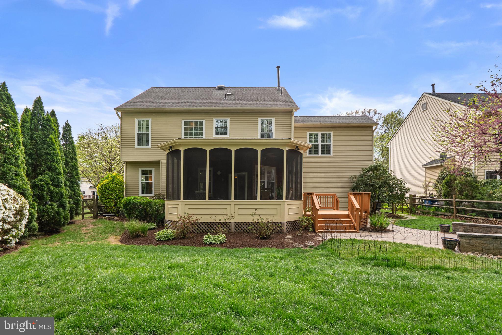 MONTGOMERY VILLAGE - Residential