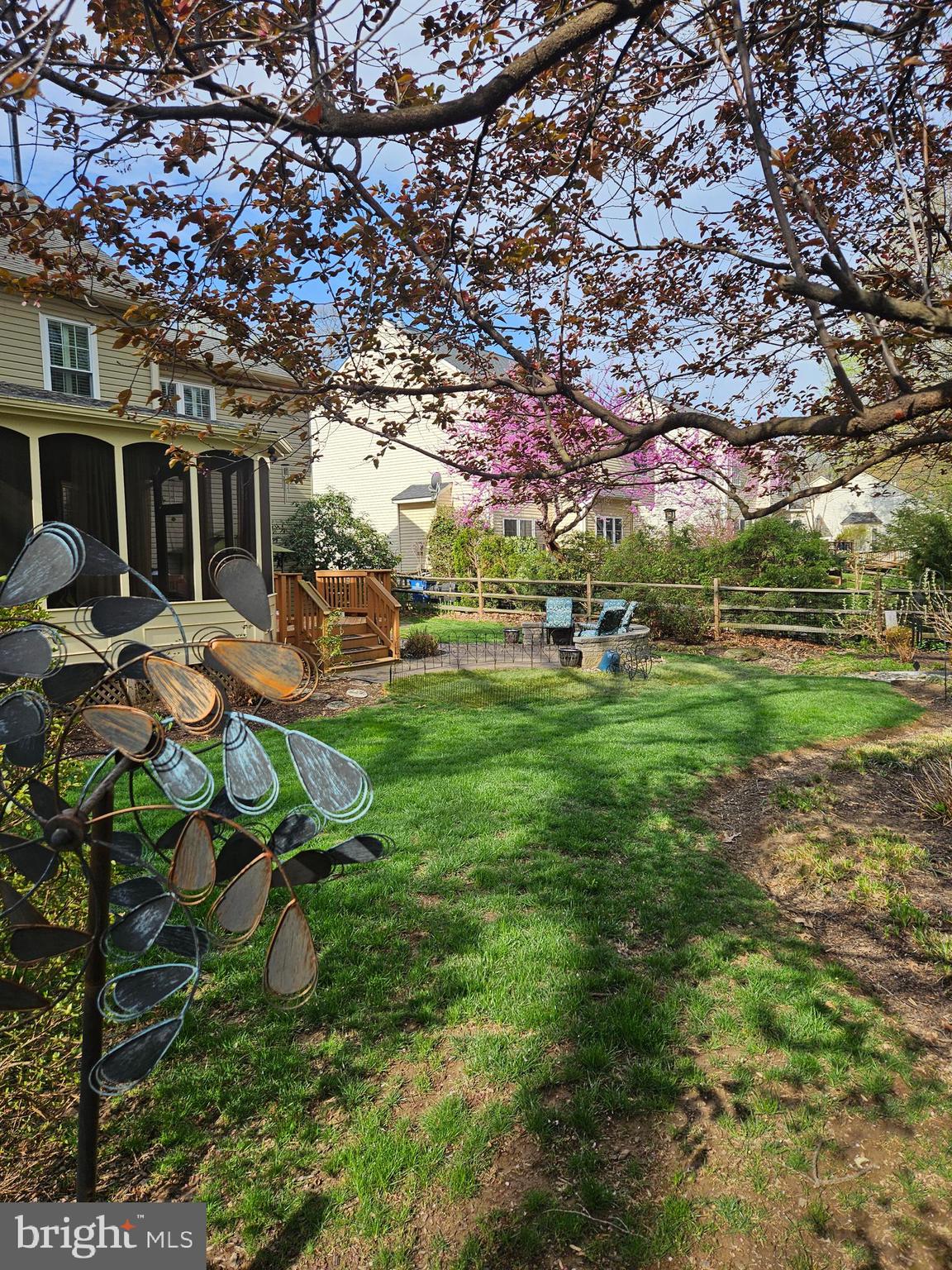 7805 HERITAGE FARM DRIVE