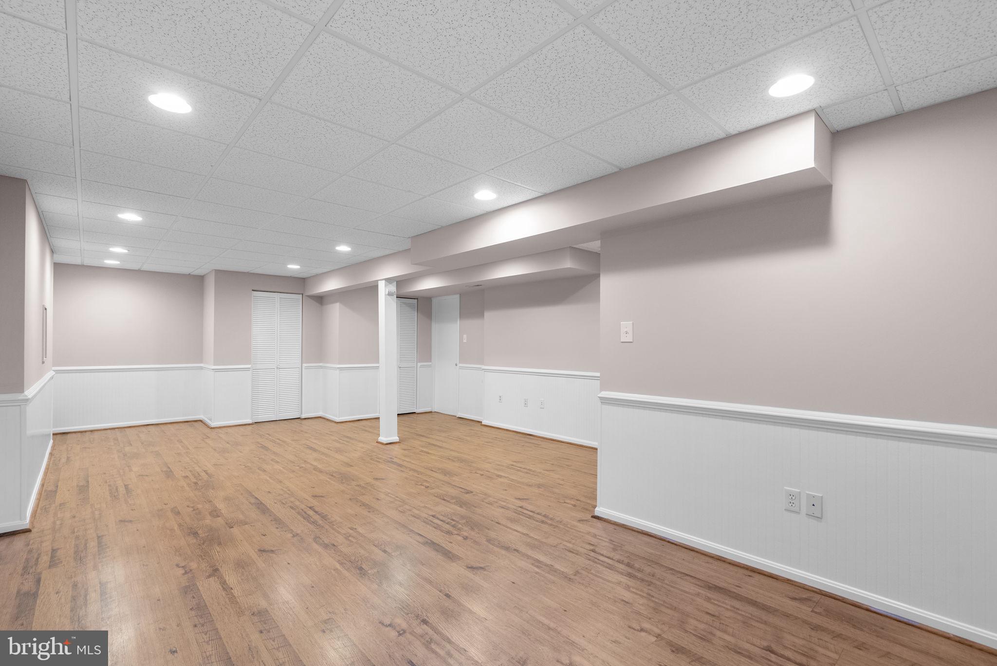 MONTGOMERY VILLAGE - Residential