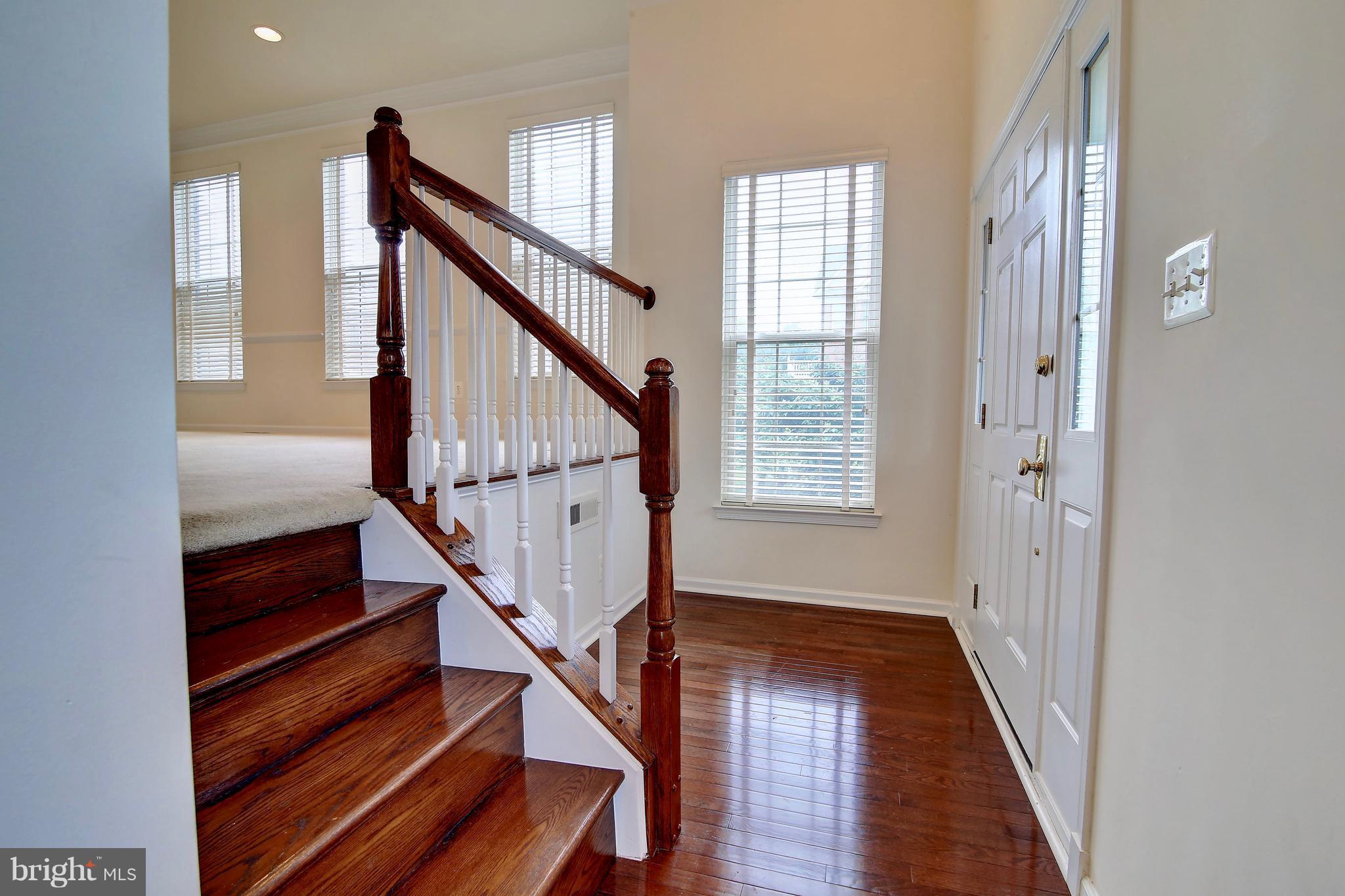 BELMONT COUNTRY CLUB - Residential Lease