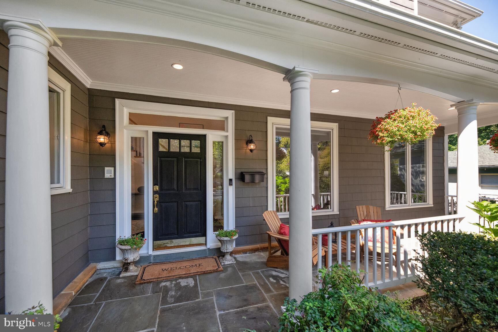 KENWOOD PARK - Residential