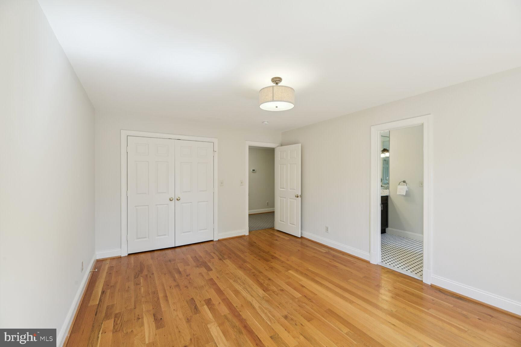 KENWOOD PARK - Residential