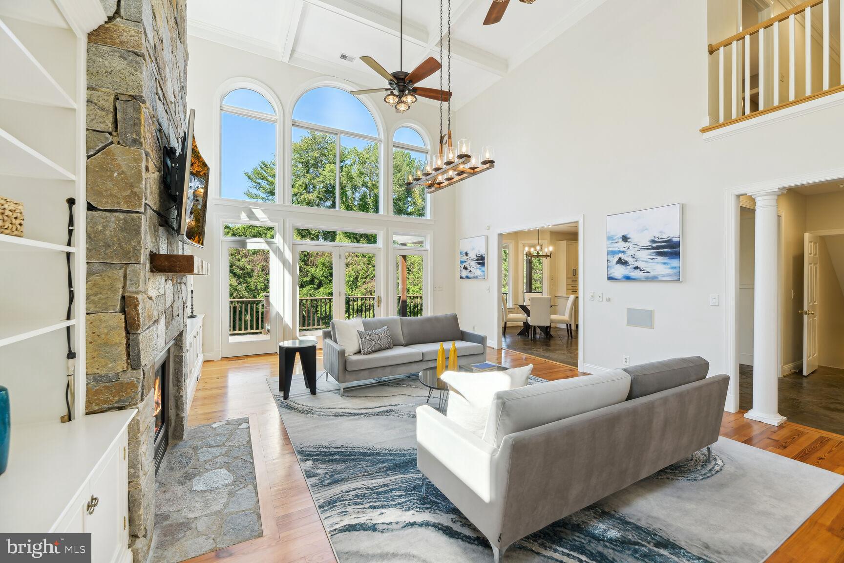 KENWOOD PARK - Residential