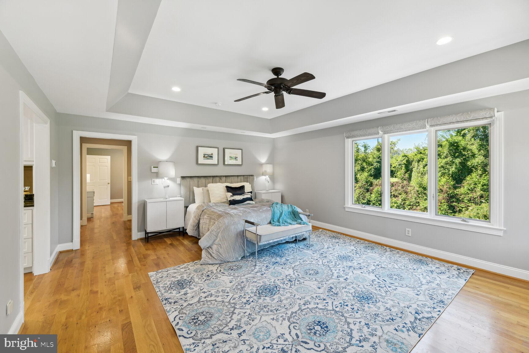 KENWOOD PARK - Residential