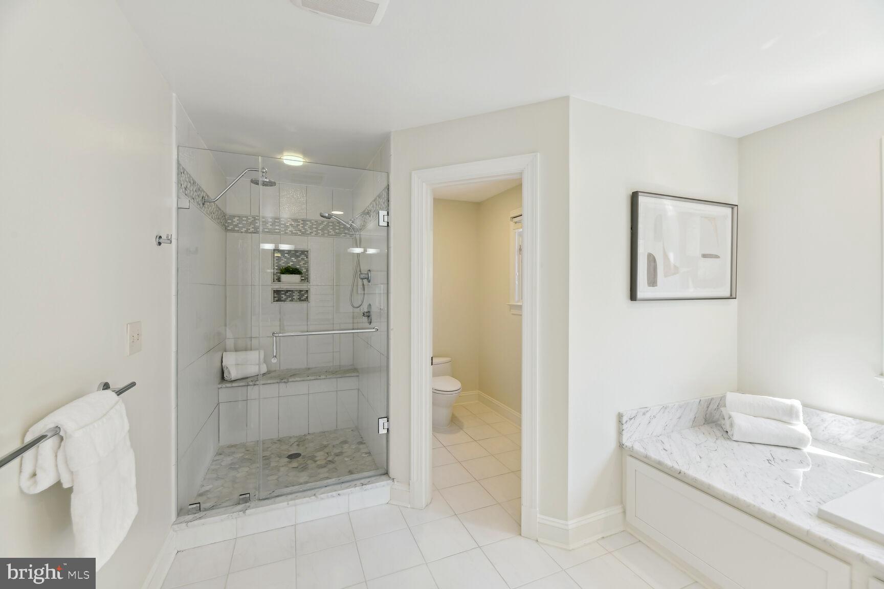 KENWOOD PARK - Residential