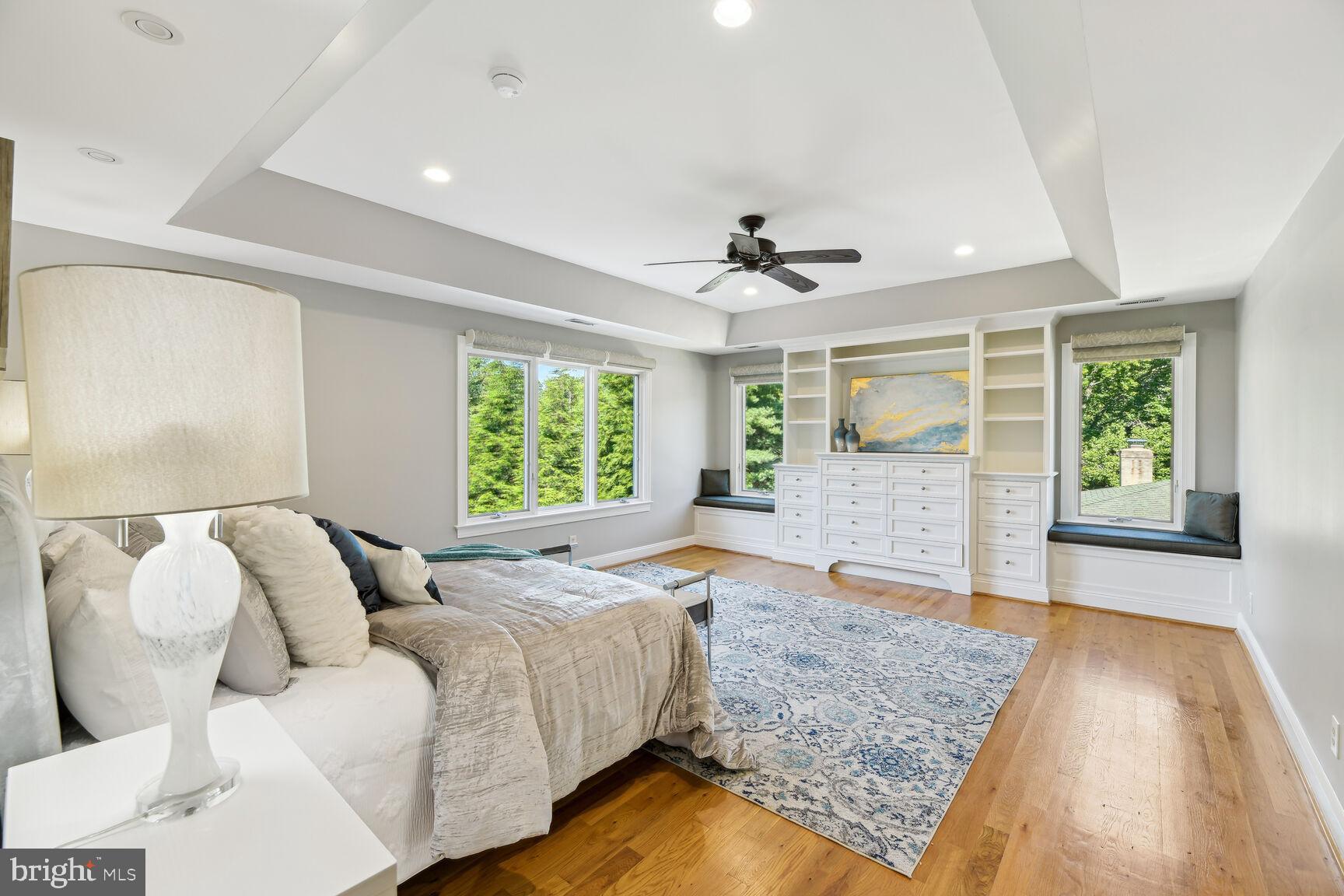 KENWOOD PARK - Residential