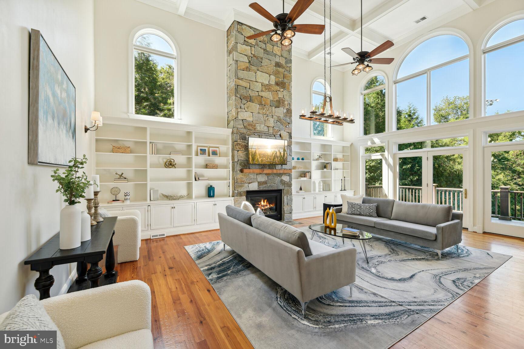 KENWOOD PARK - Residential