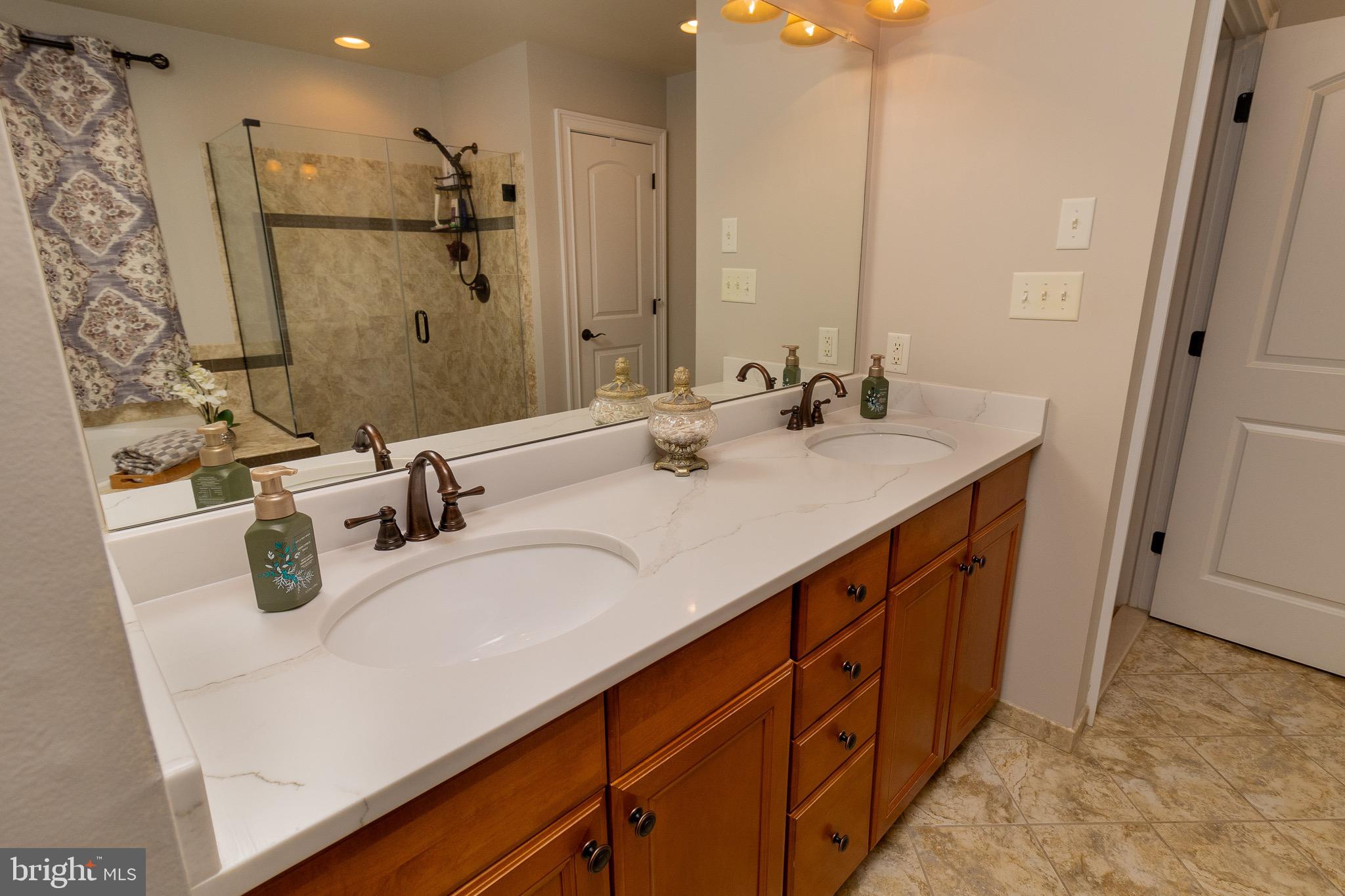 ESTS AT DEEP RUN CRE - Residential