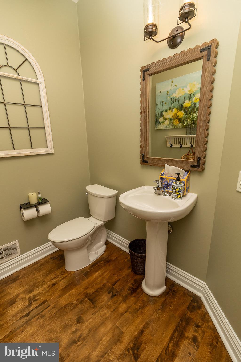 ESTS AT DEEP RUN CRE - Residential