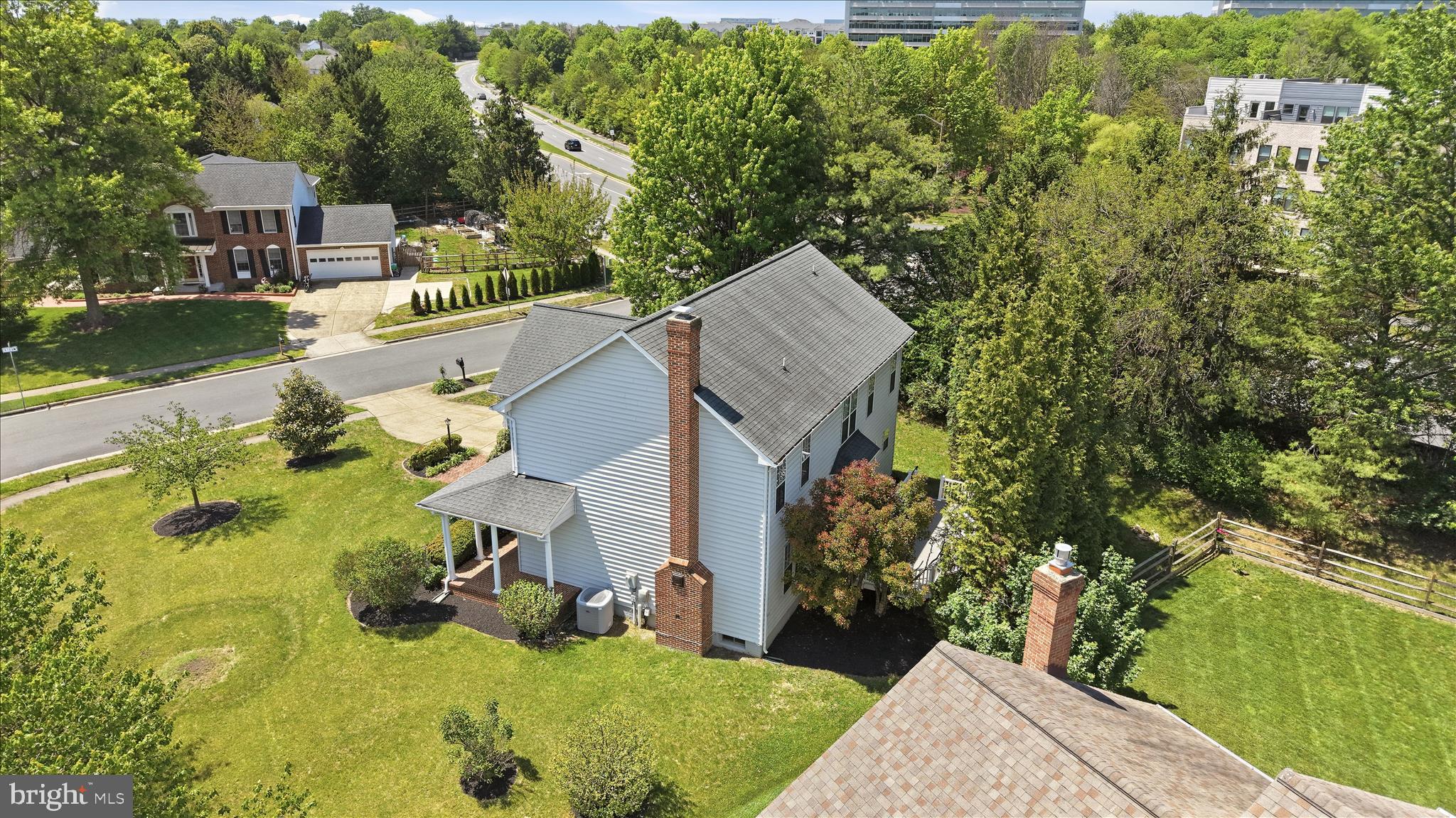 POLO FIELDS - Residential