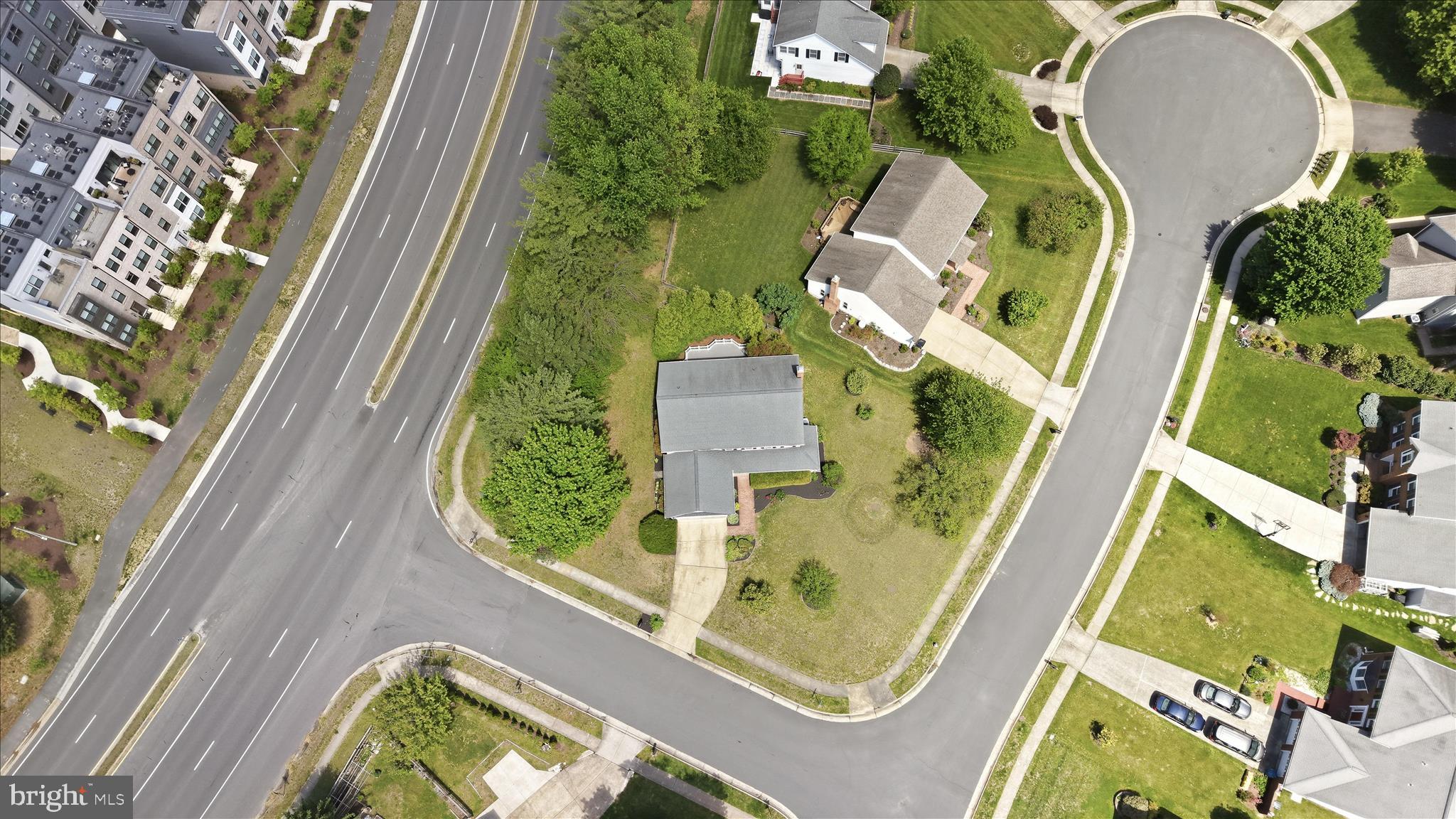 POLO FIELDS - Residential