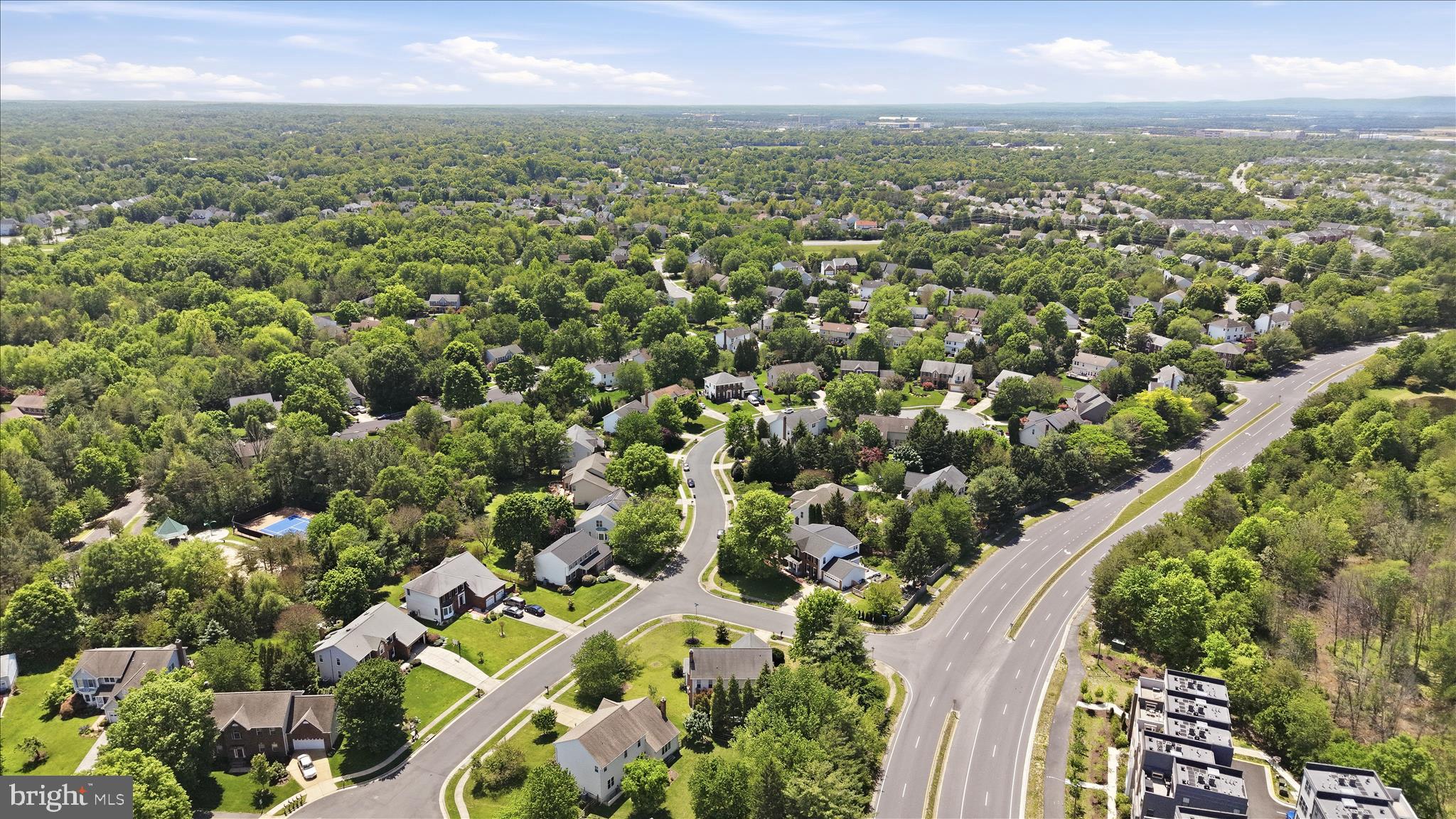 POLO FIELDS - Residential