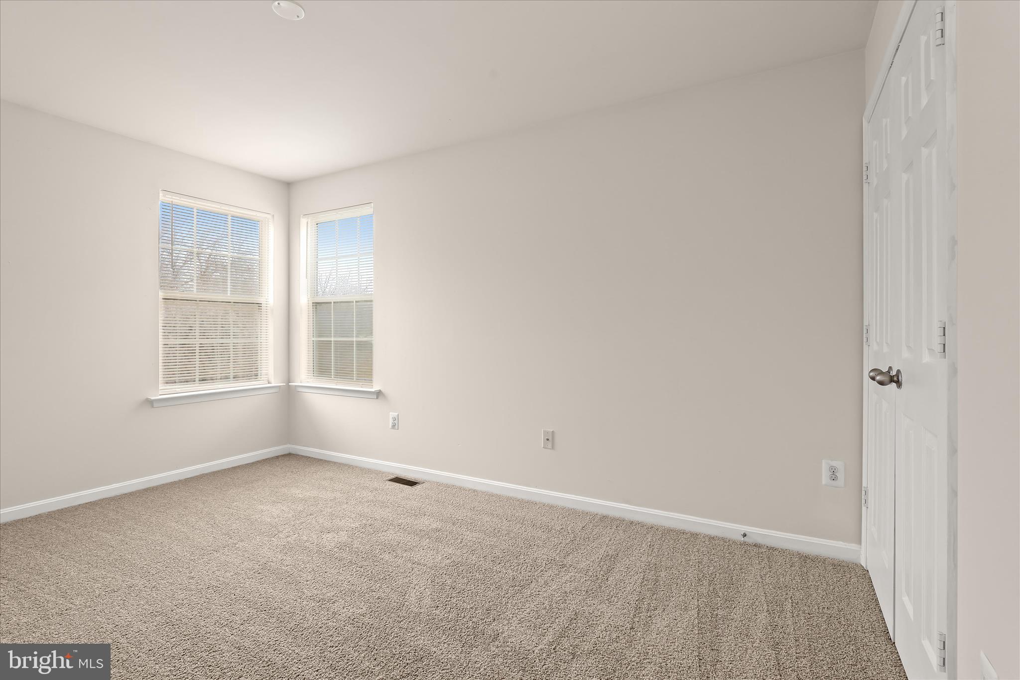 ROCK HALL - Residential