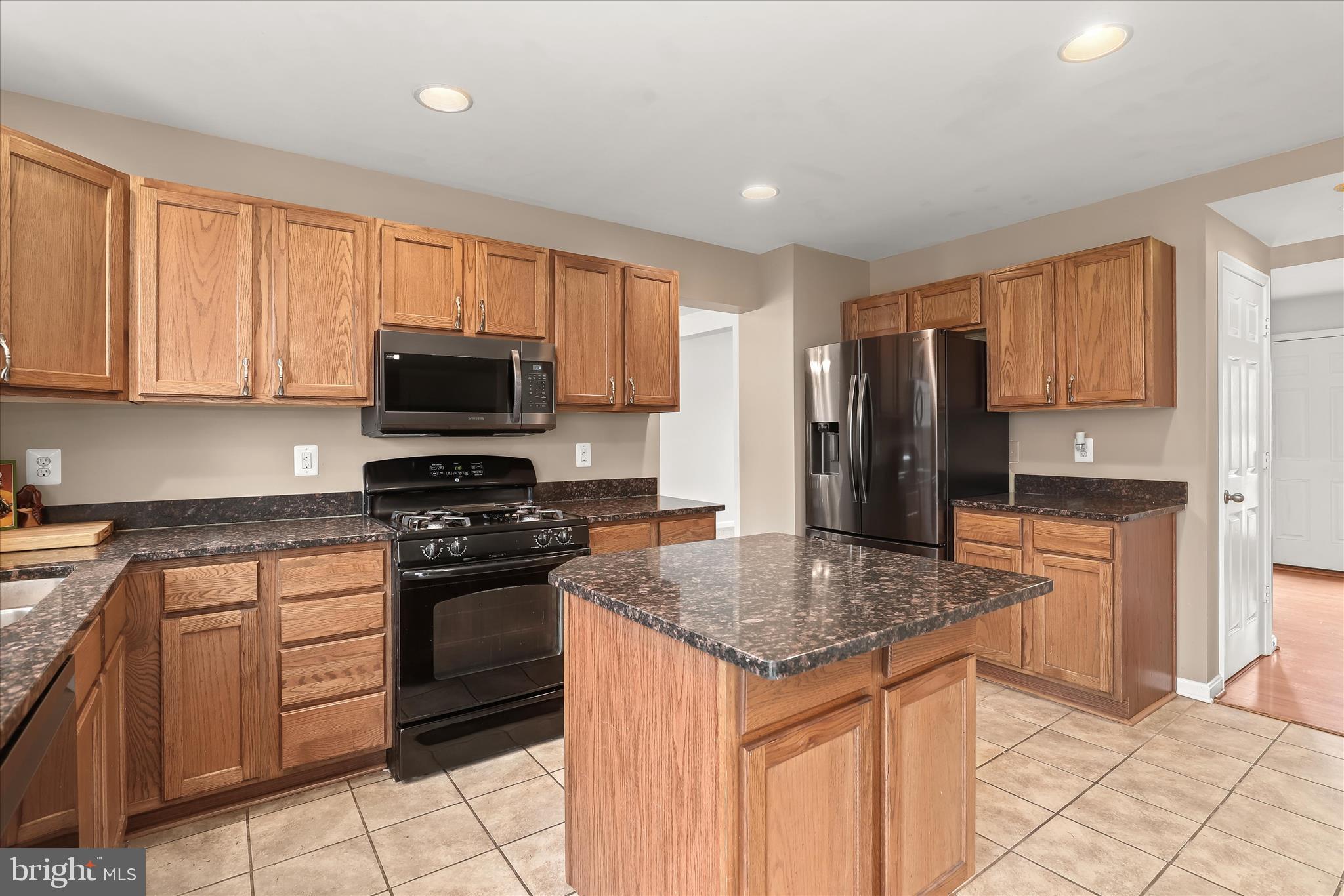 ROCK HALL - Residential