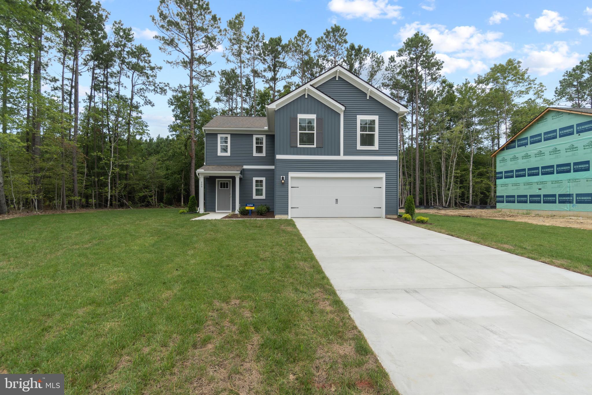 COYOTE RUN - Residential