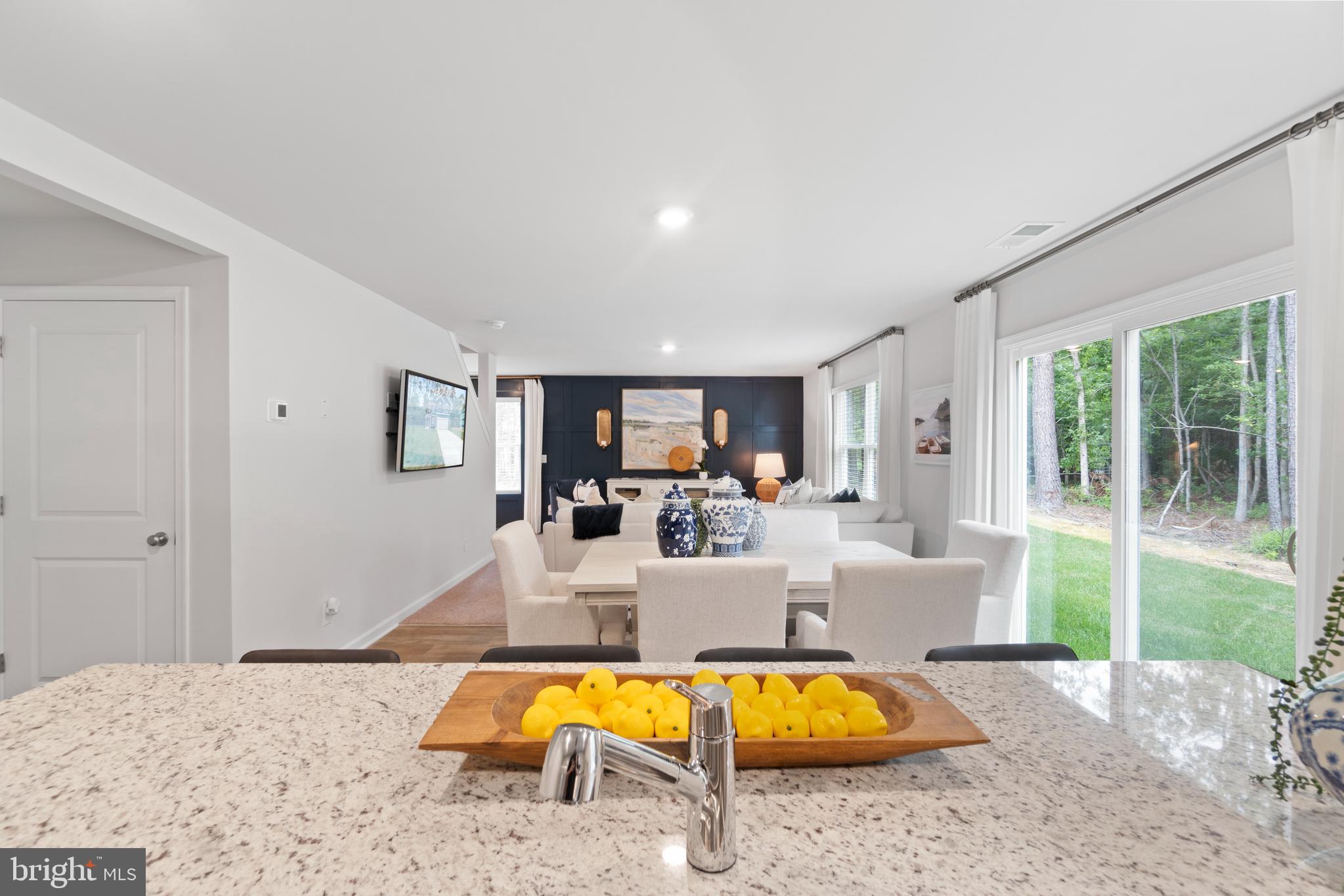 COYOTE RUN - Residential