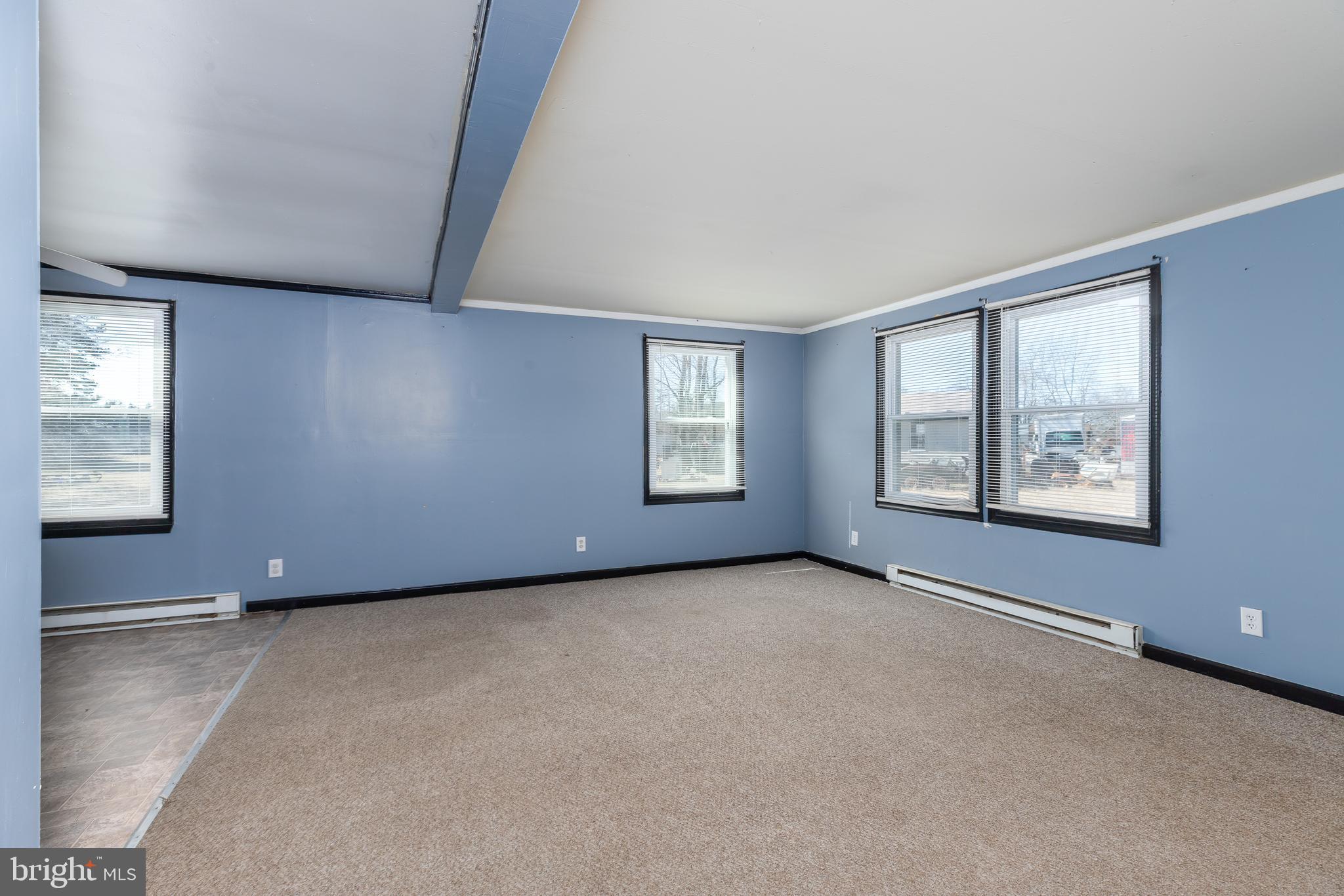 HURLOCK - Residential