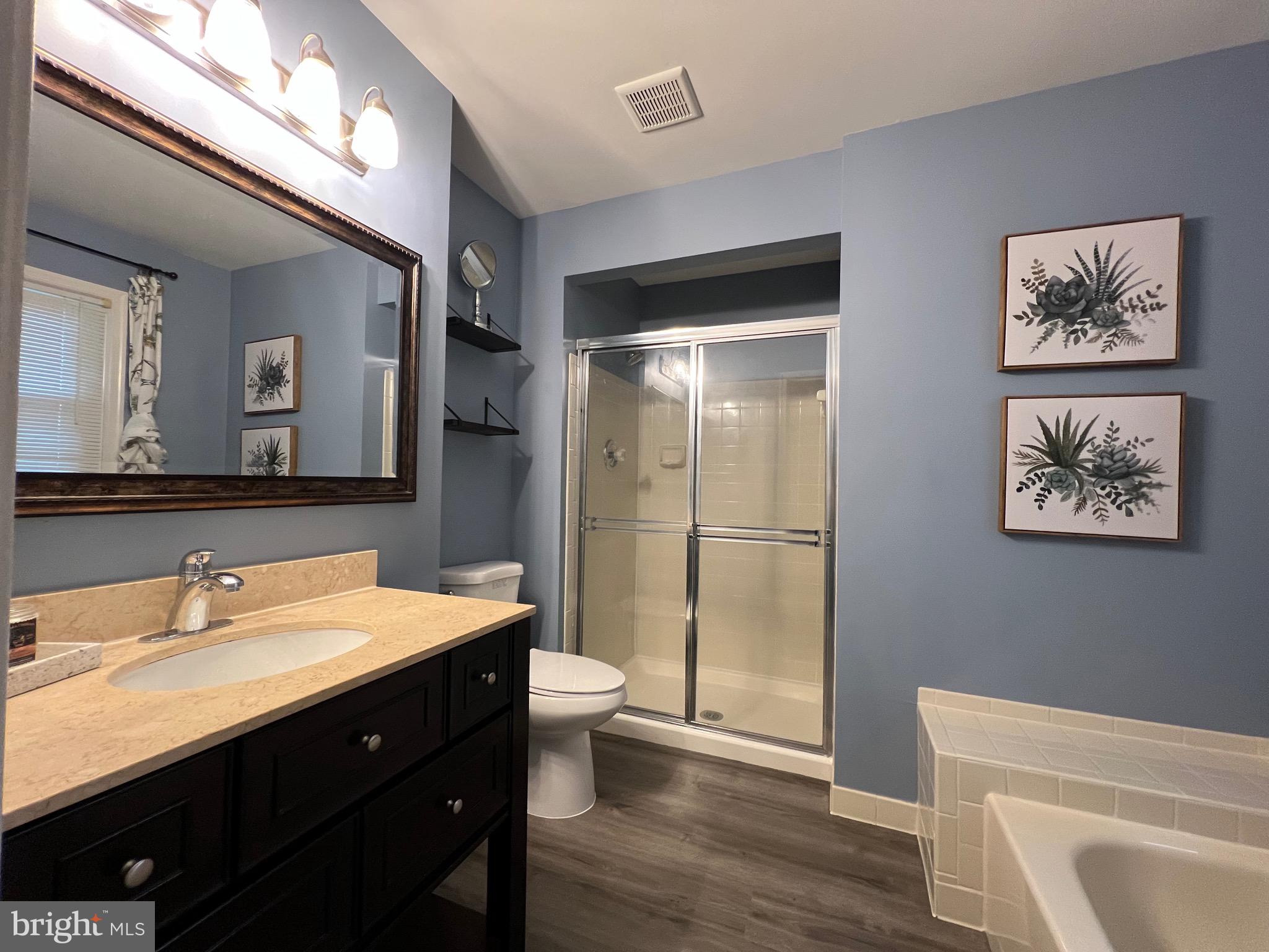 AFTON GLEN - Residential Lease