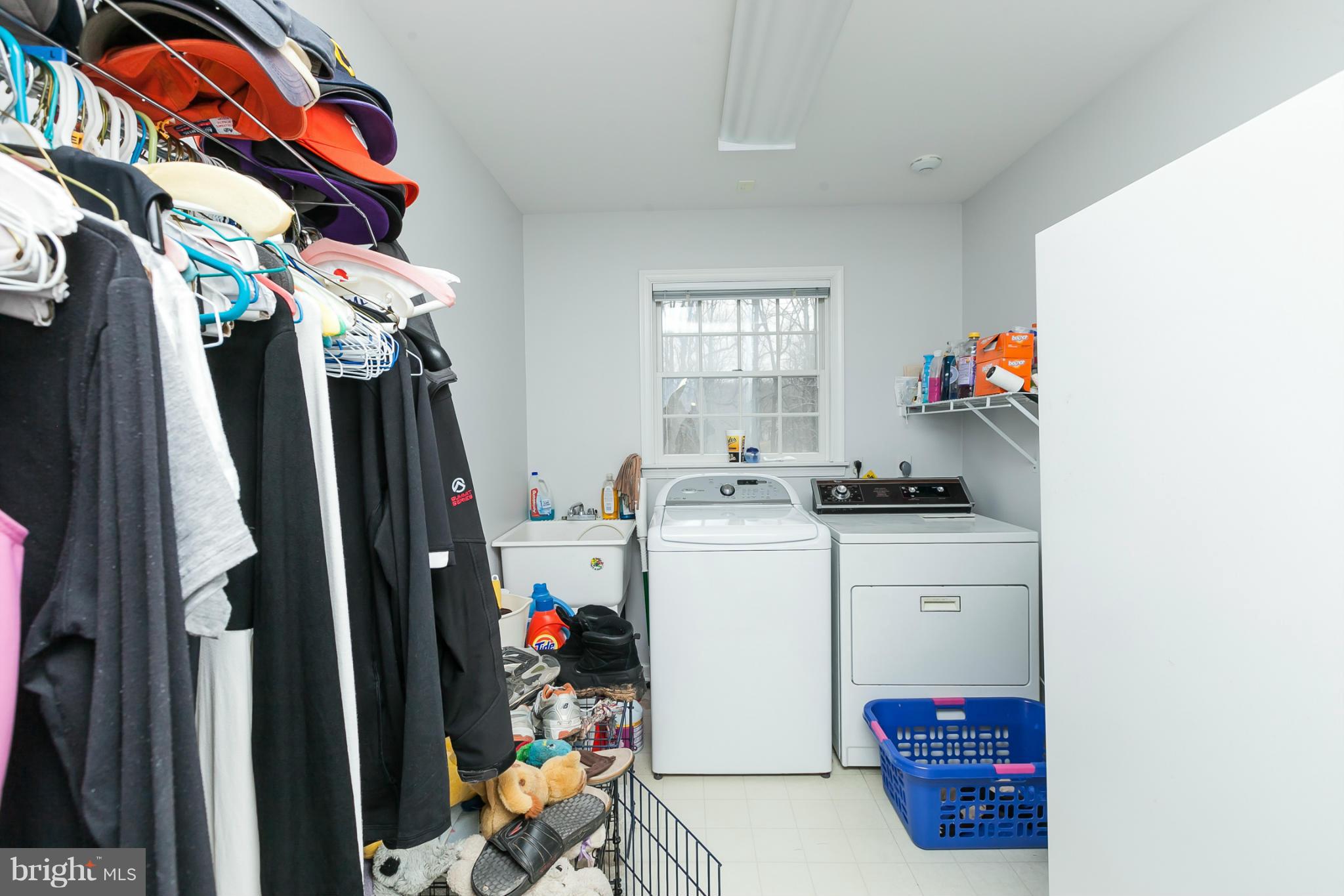 VALLEY BROOK - Residential