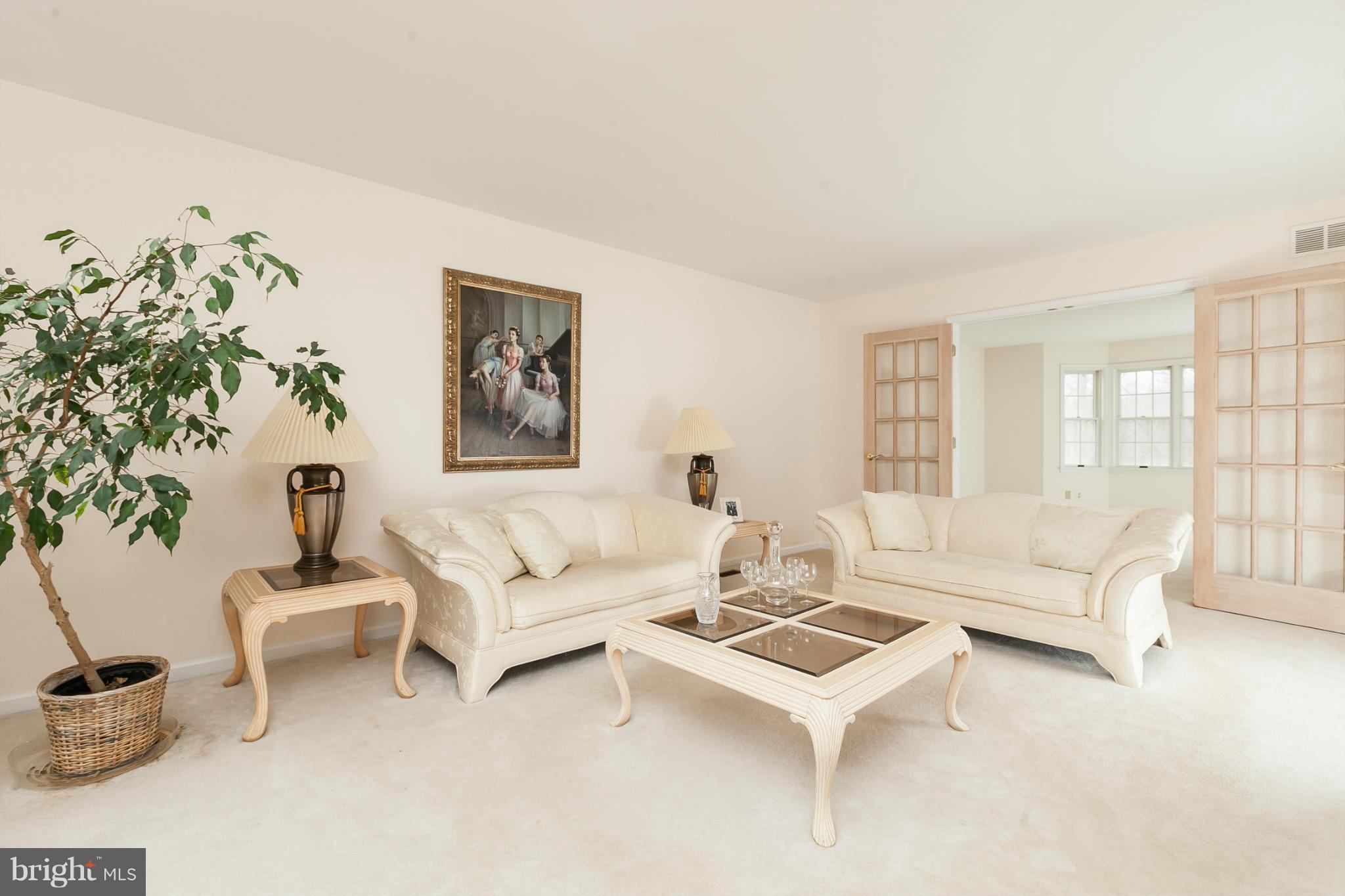 VALLEY BROOK - Residential