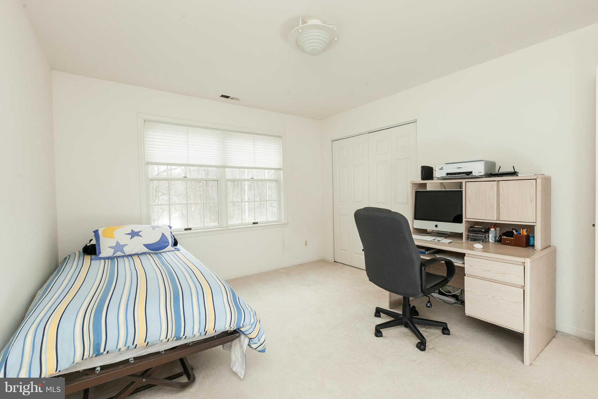 VALLEY BROOK - Residential