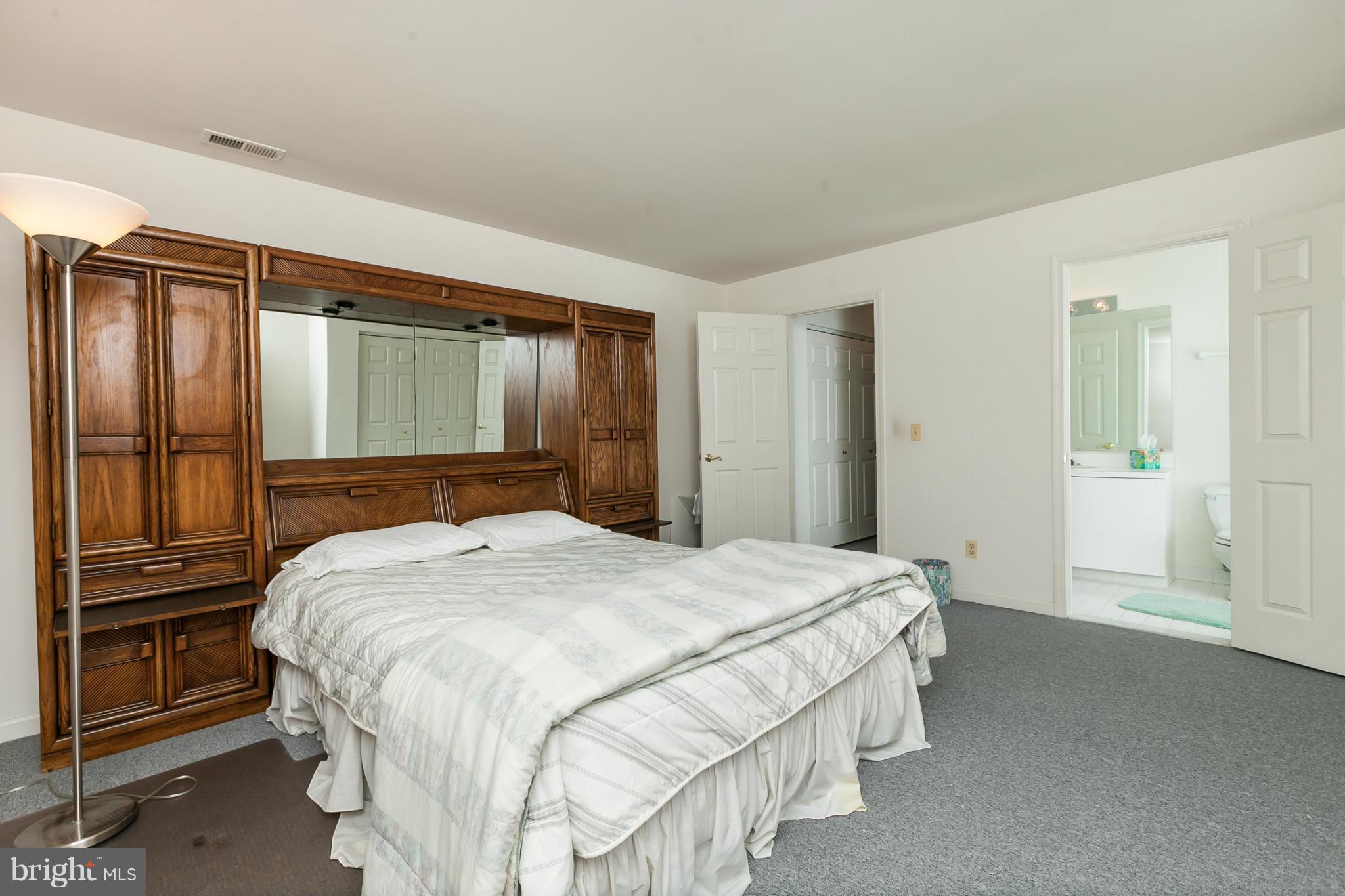 VALLEY BROOK - Residential