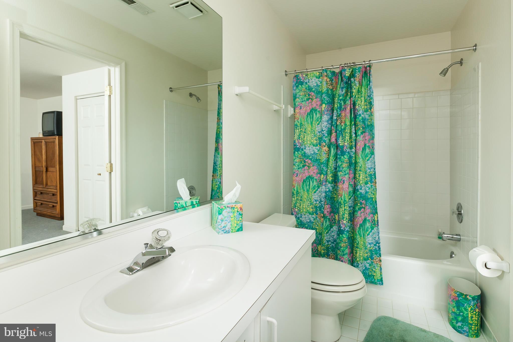 VALLEY BROOK - Residential