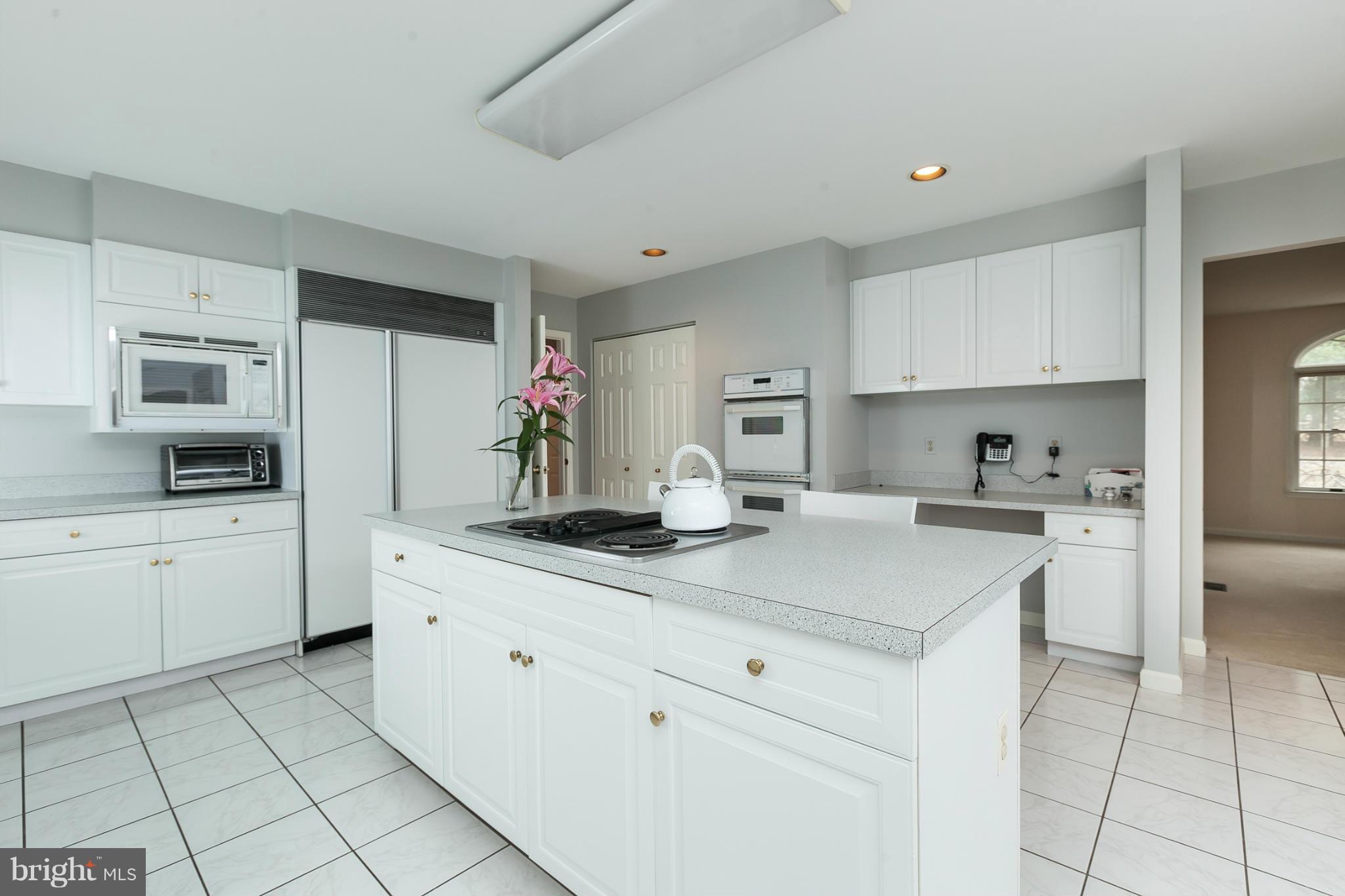 VALLEY BROOK - Residential