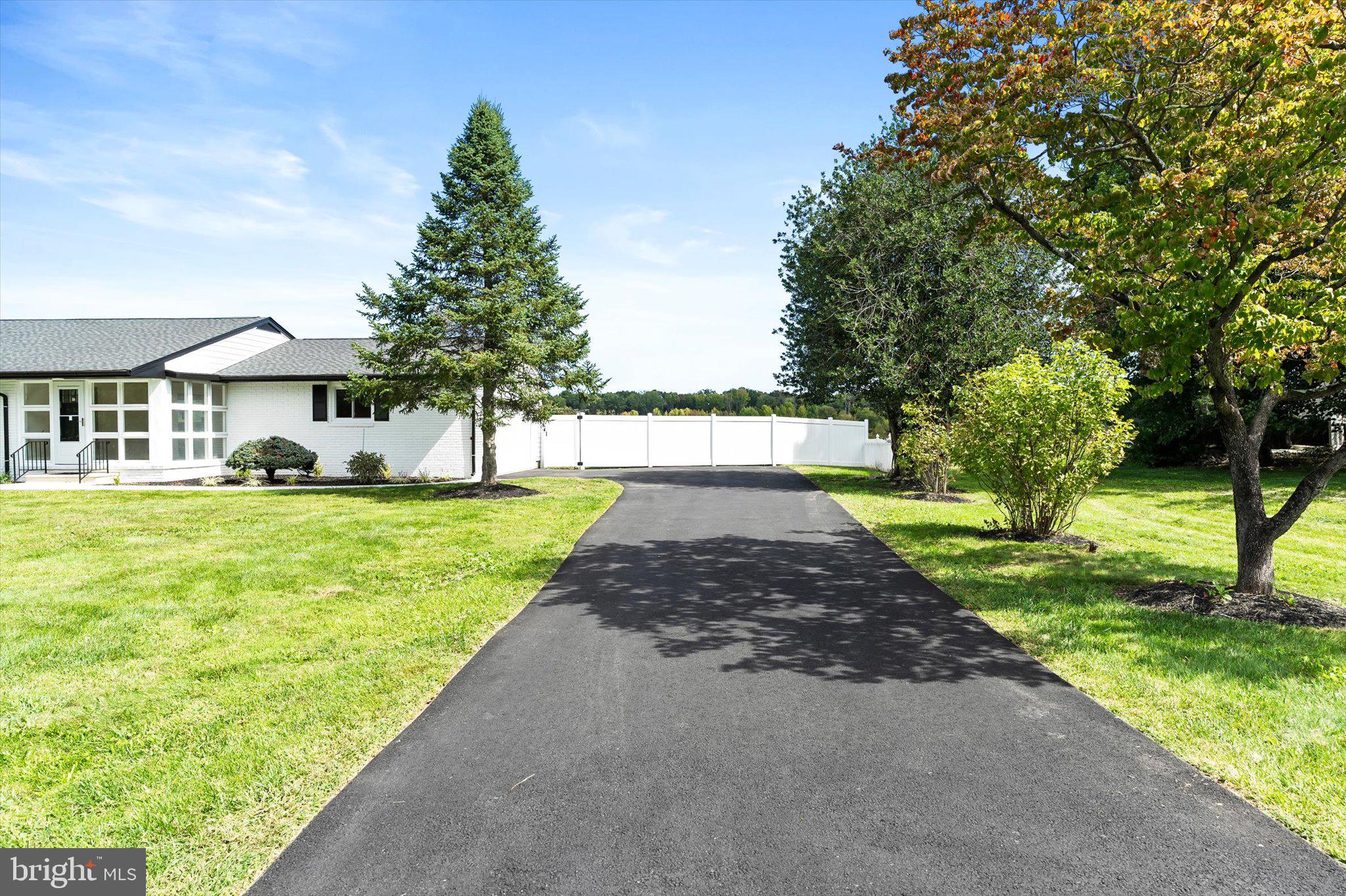 190 ROBBINS-EDINBURG ROAD