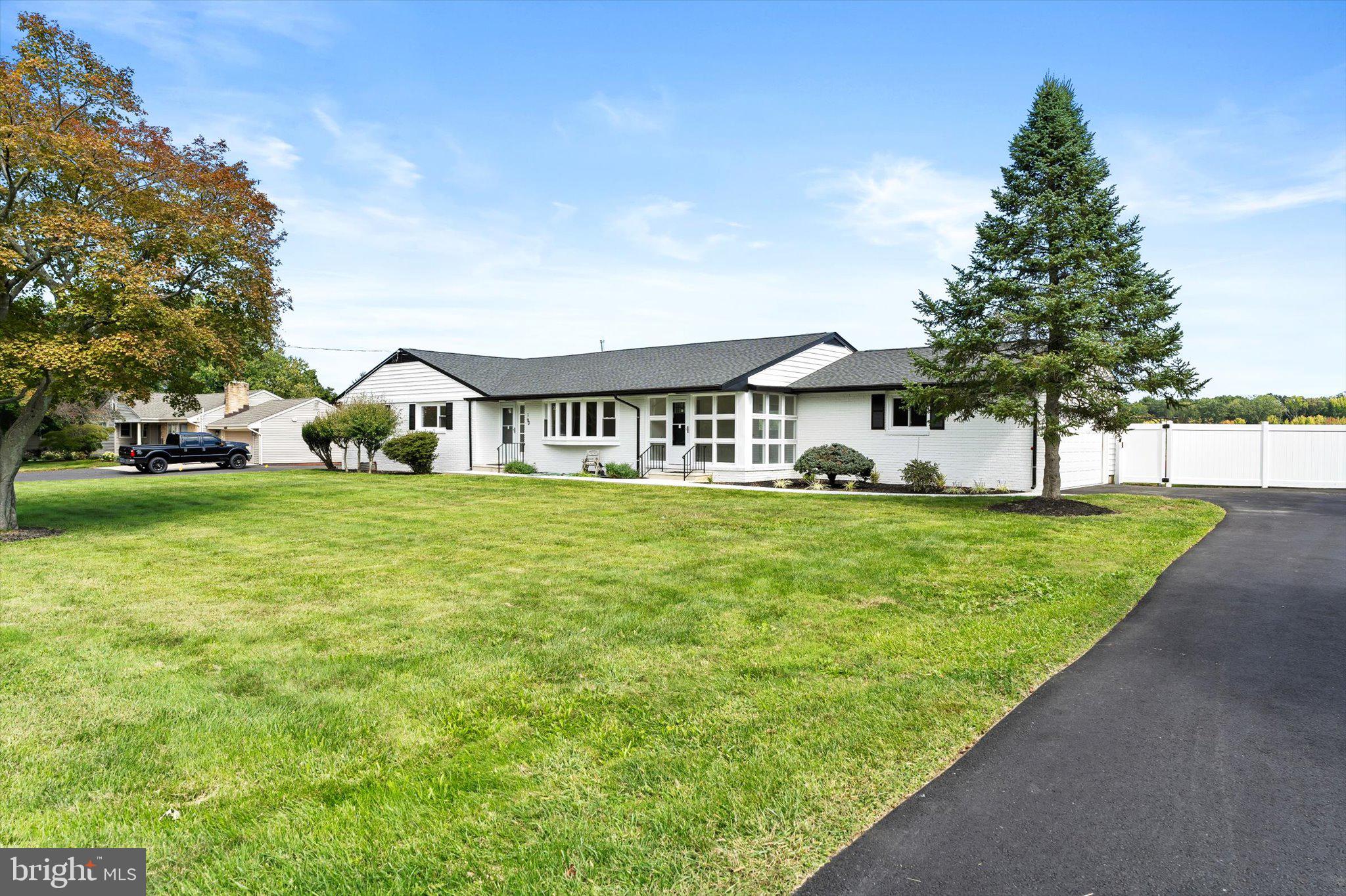 190 ROBBINS-EDINBURG ROAD