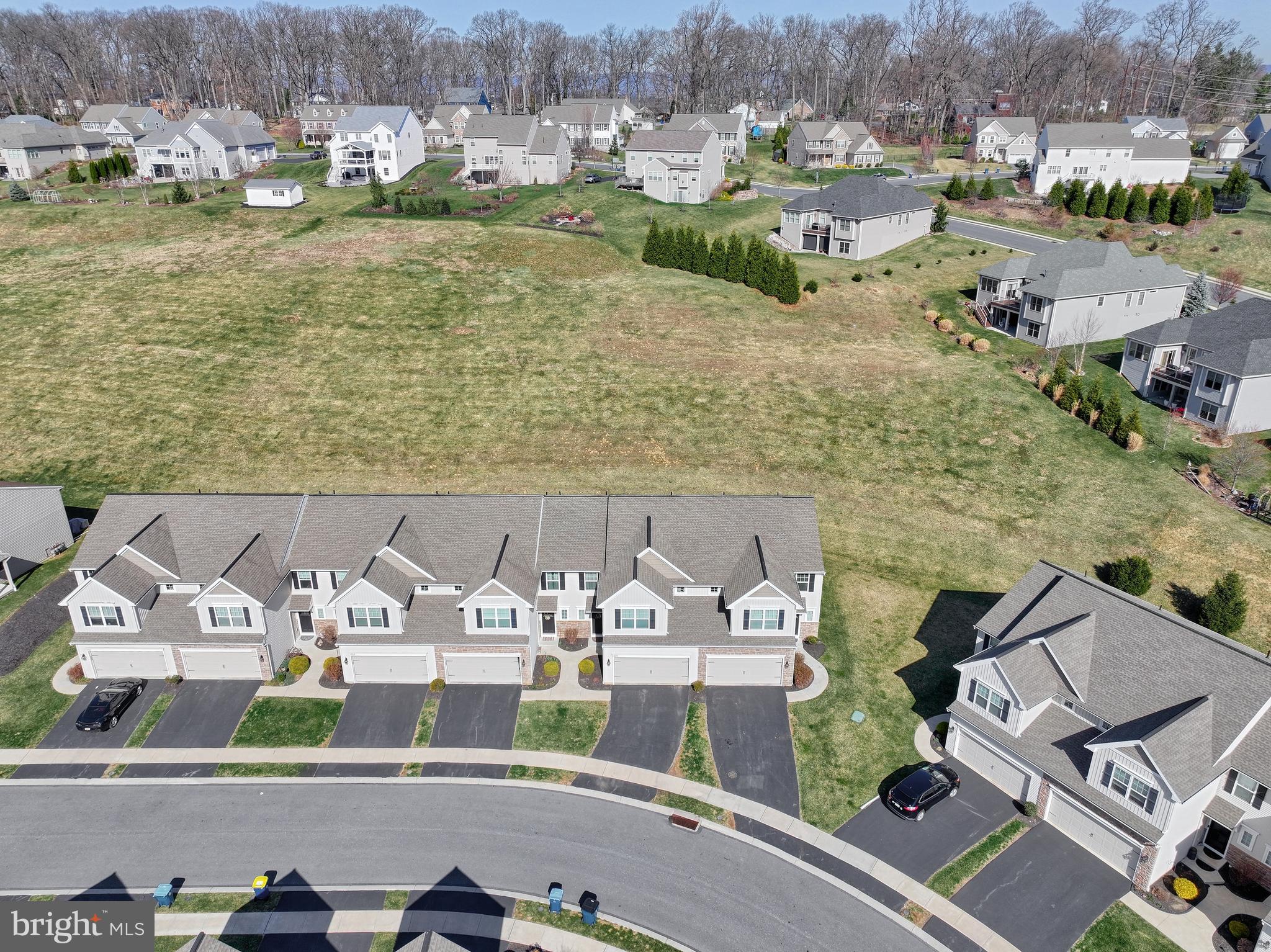 ORCHARD GLEN - Residential