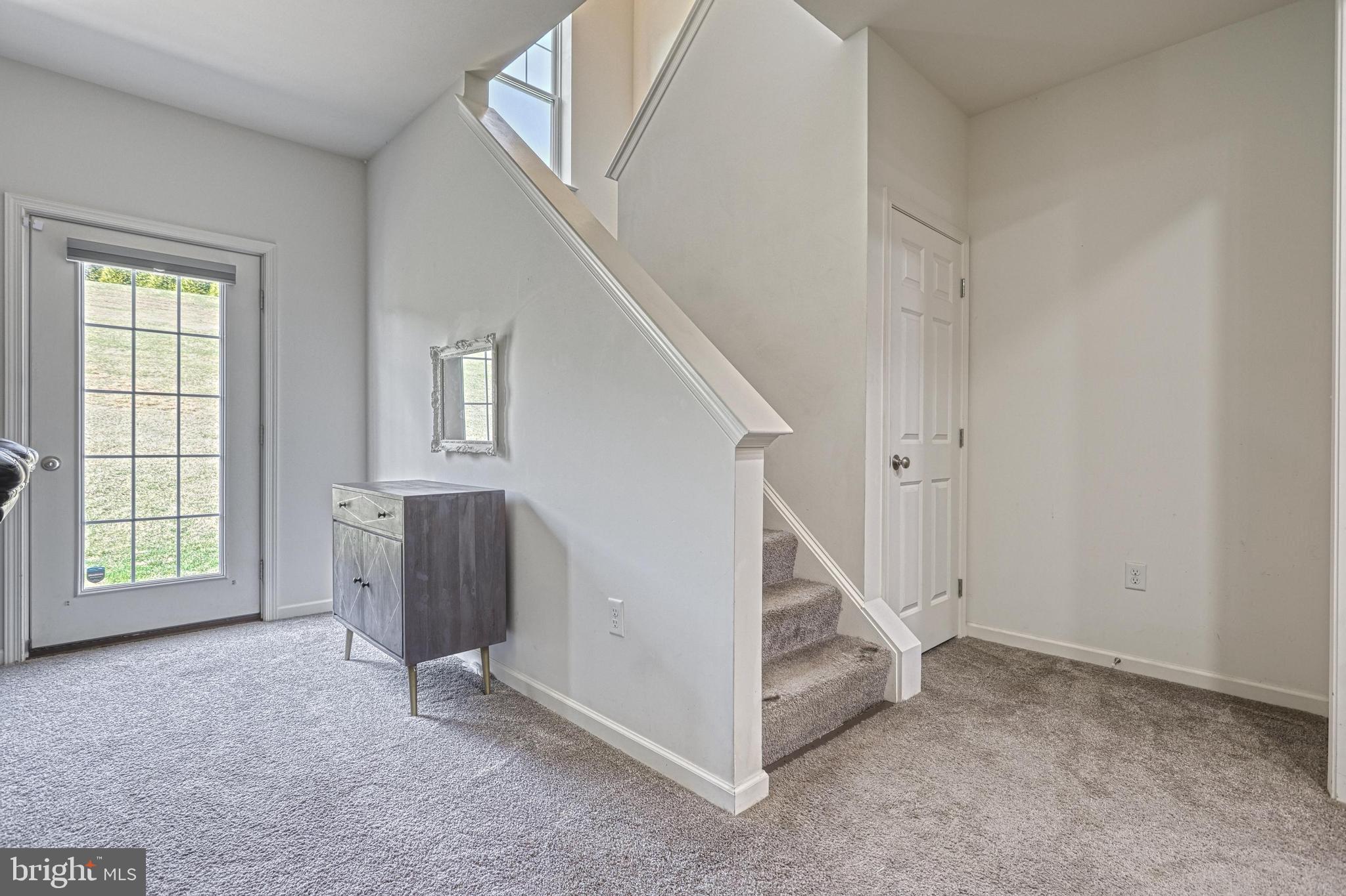 ORCHARD GLEN - Residential