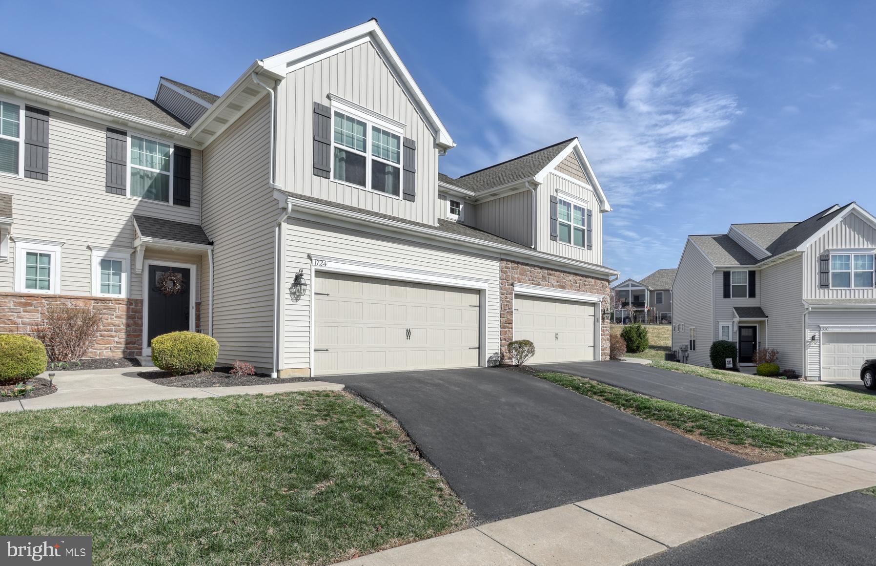 ORCHARD GLEN - Residential