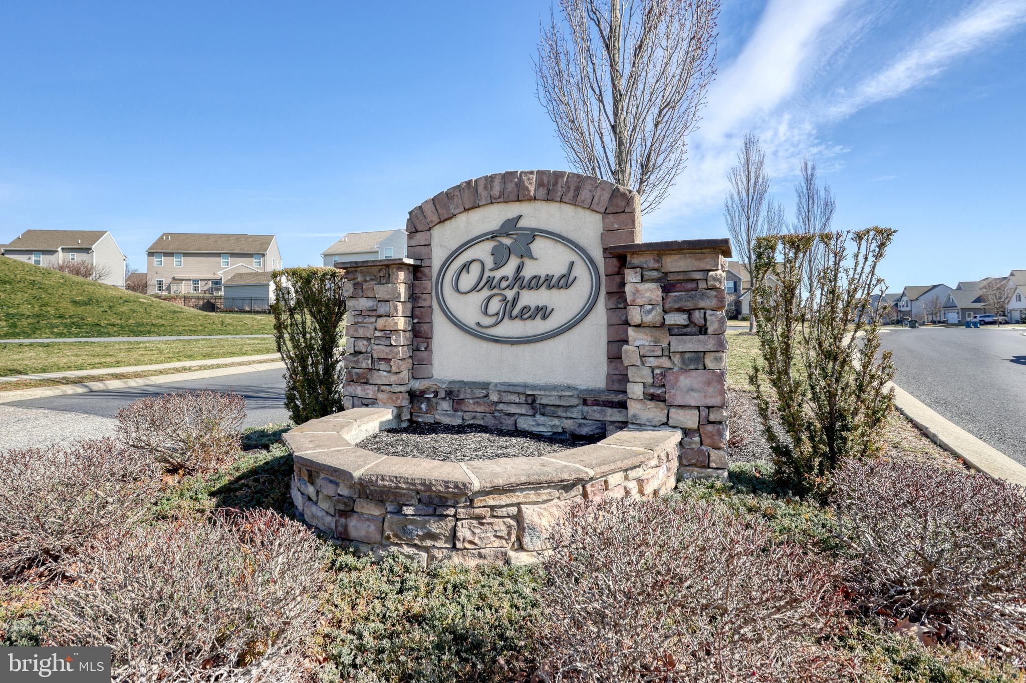 ORCHARD GLEN - Residential