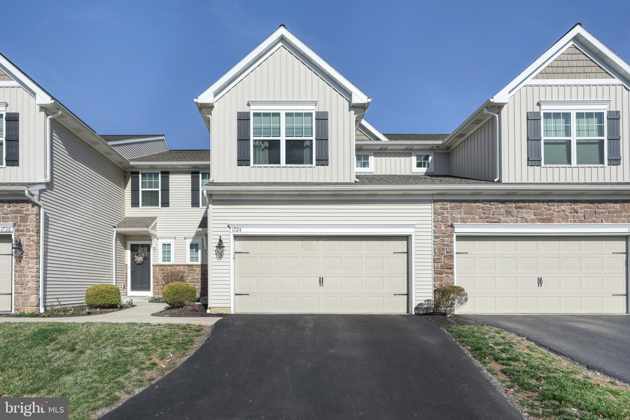 ORCHARD GLEN - Residential