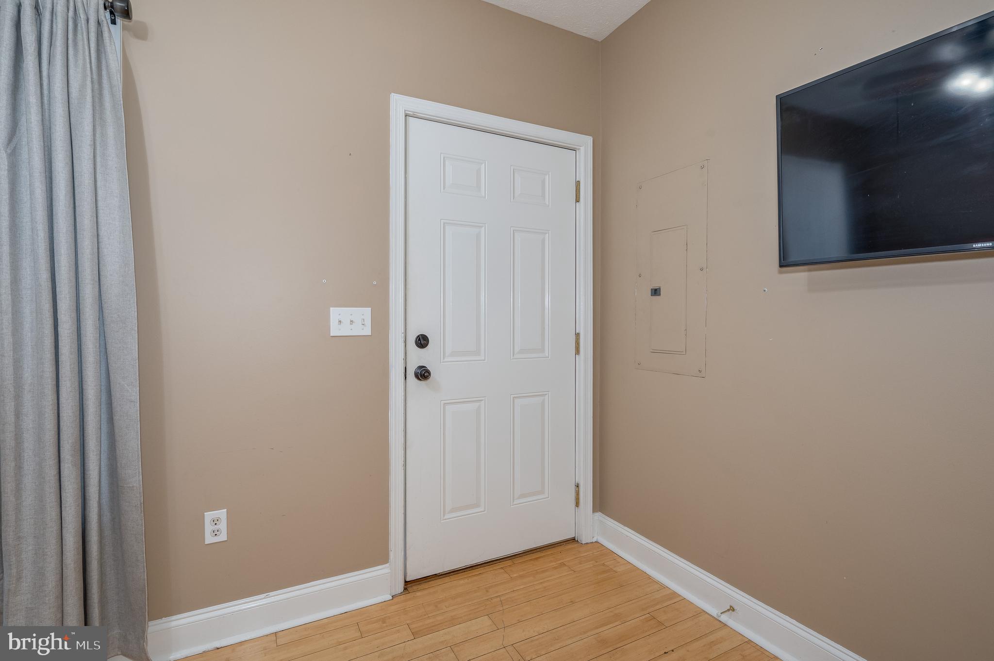 MARTINSBURG CITY - Residential