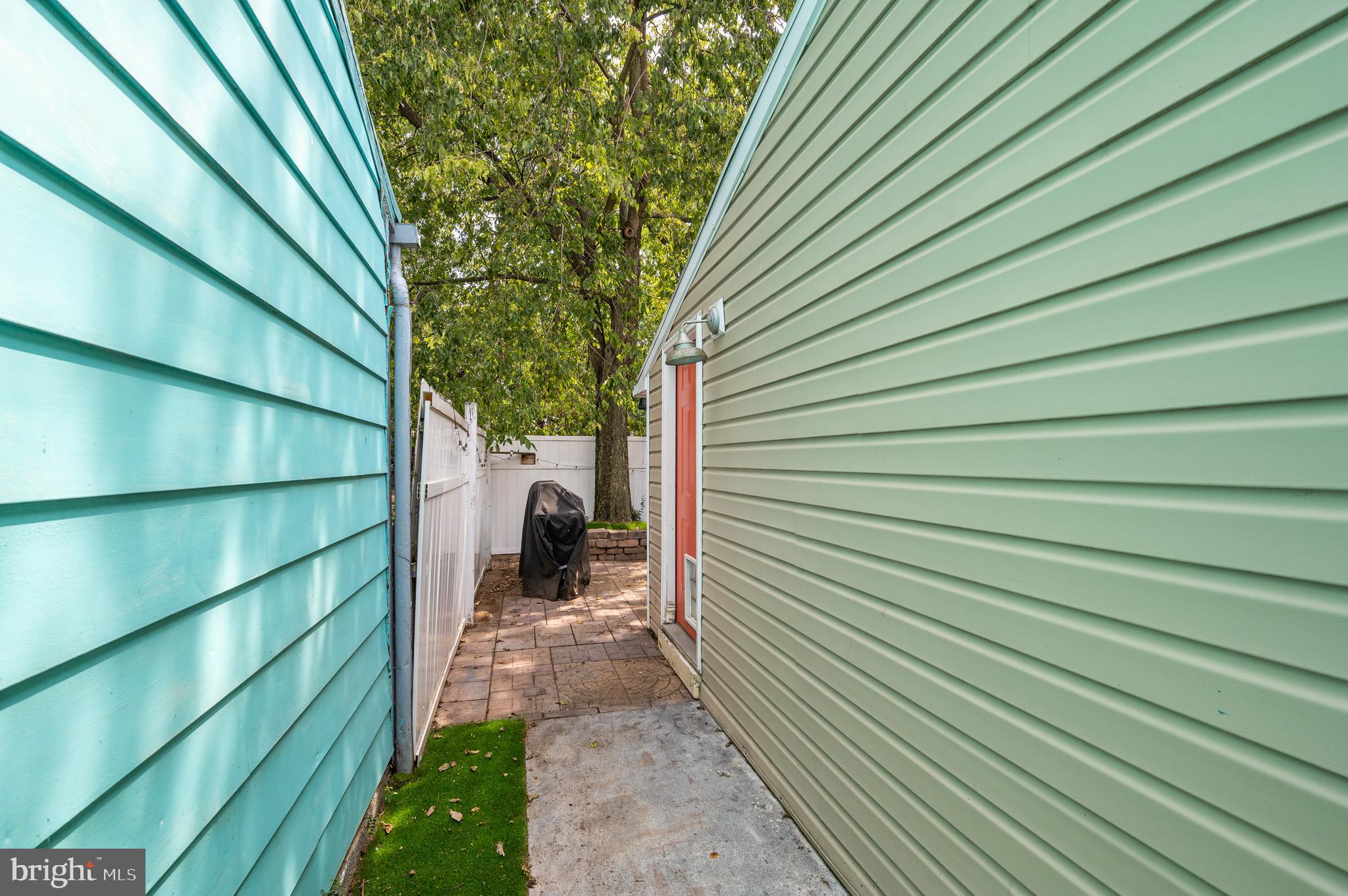 MARTINSBURG CITY - Residential