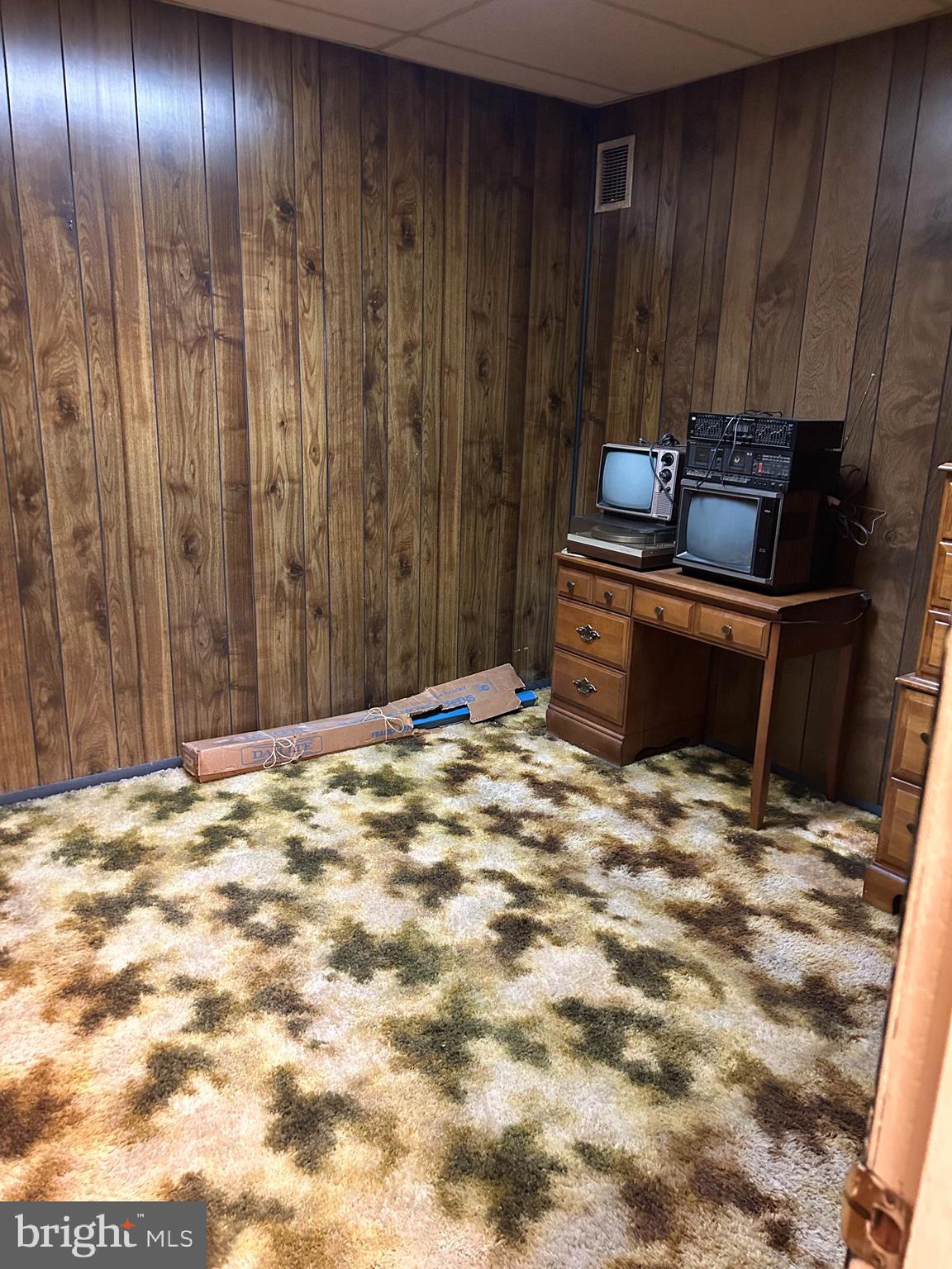 LOWER MOYAMENSING - Residential