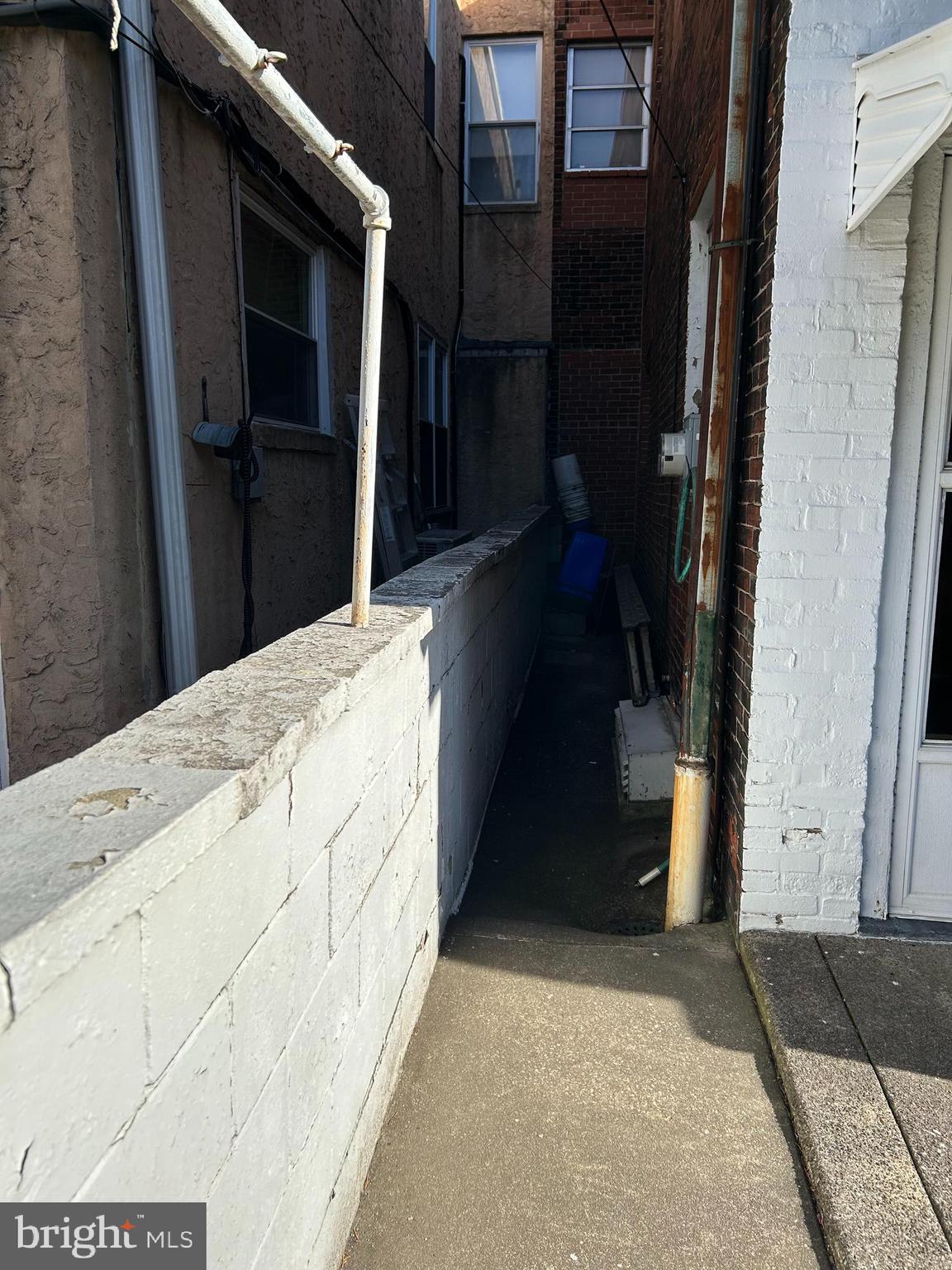 LOWER MOYAMENSING - Residential