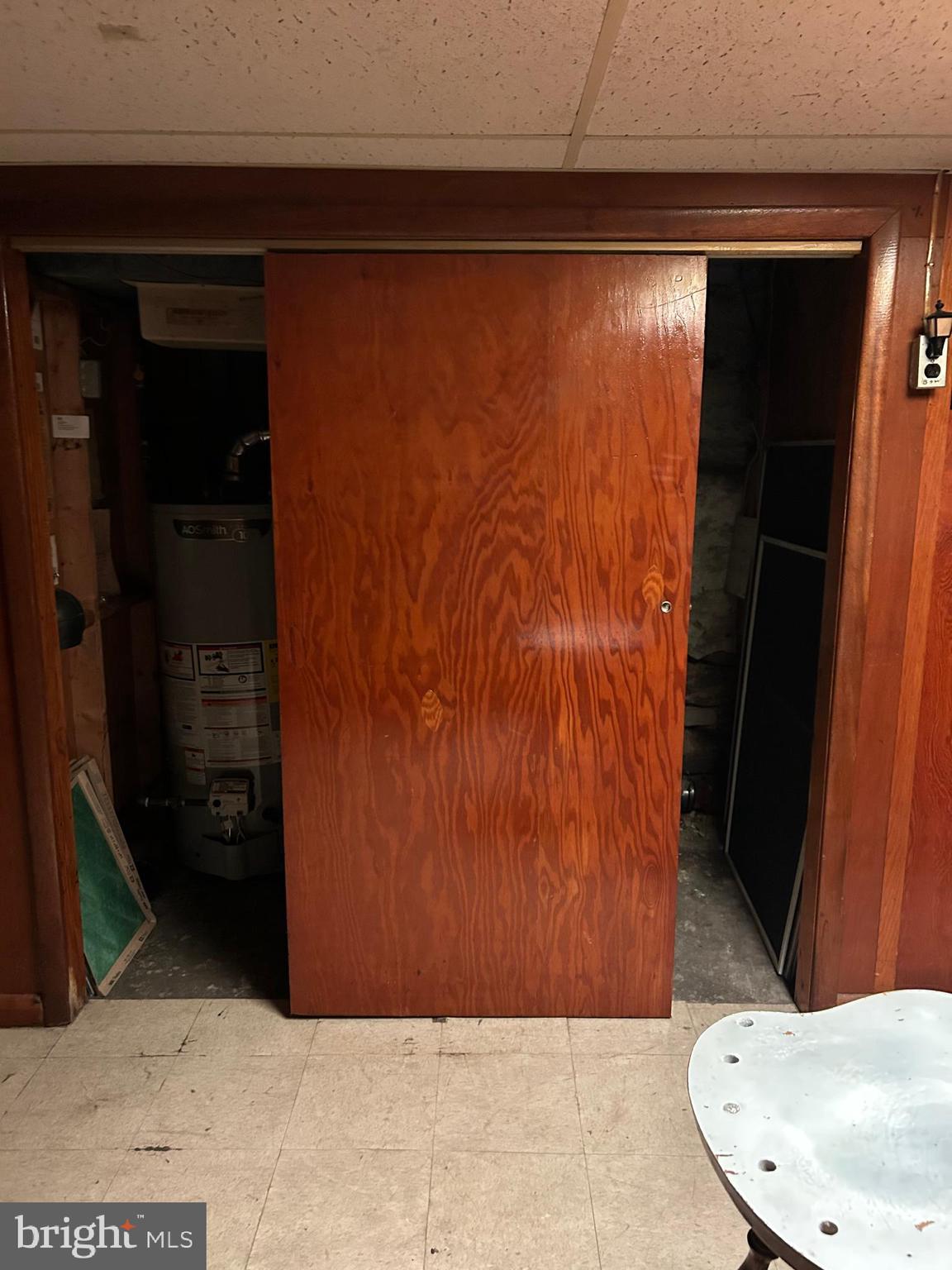 LOWER MOYAMENSING - Residential