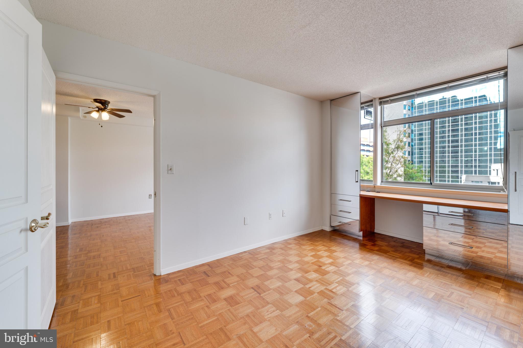 CRESCENT PLAZA - Residential Lease