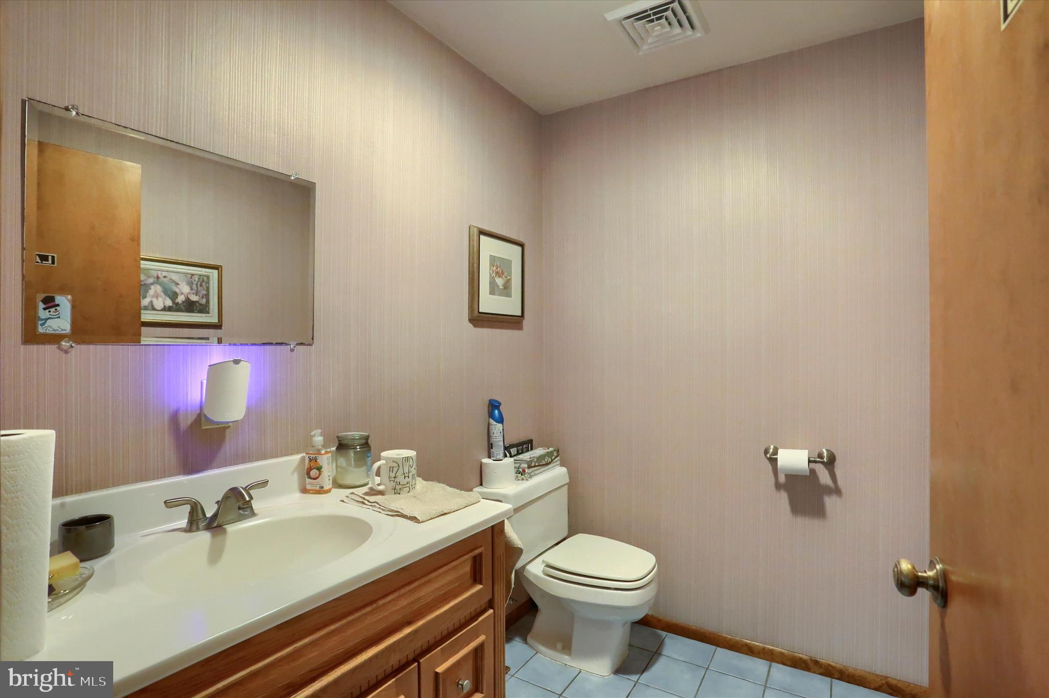 5811 FOUR POINT ROAD