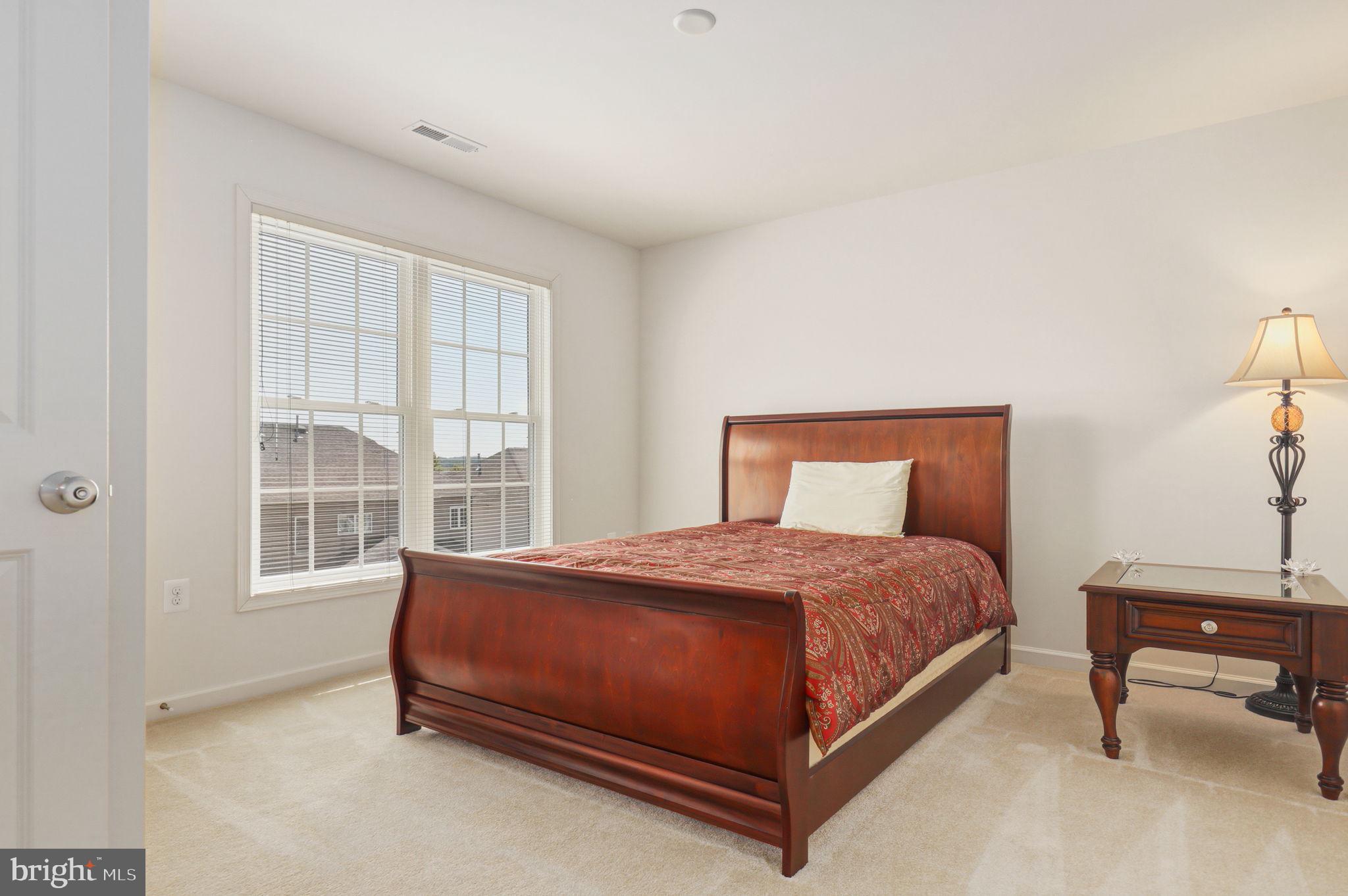 POPLAR RUN - Residential