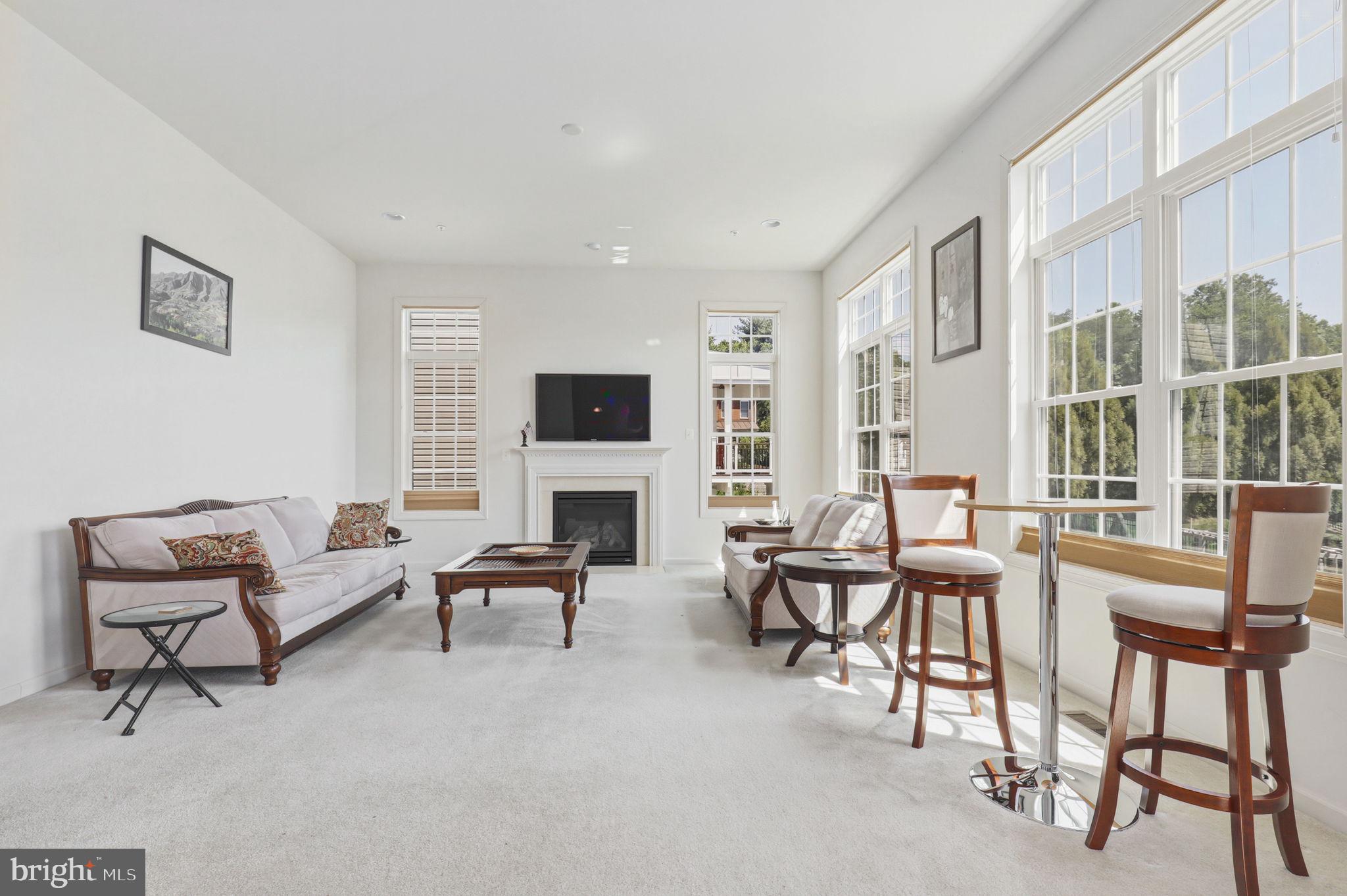 POPLAR RUN - Residential