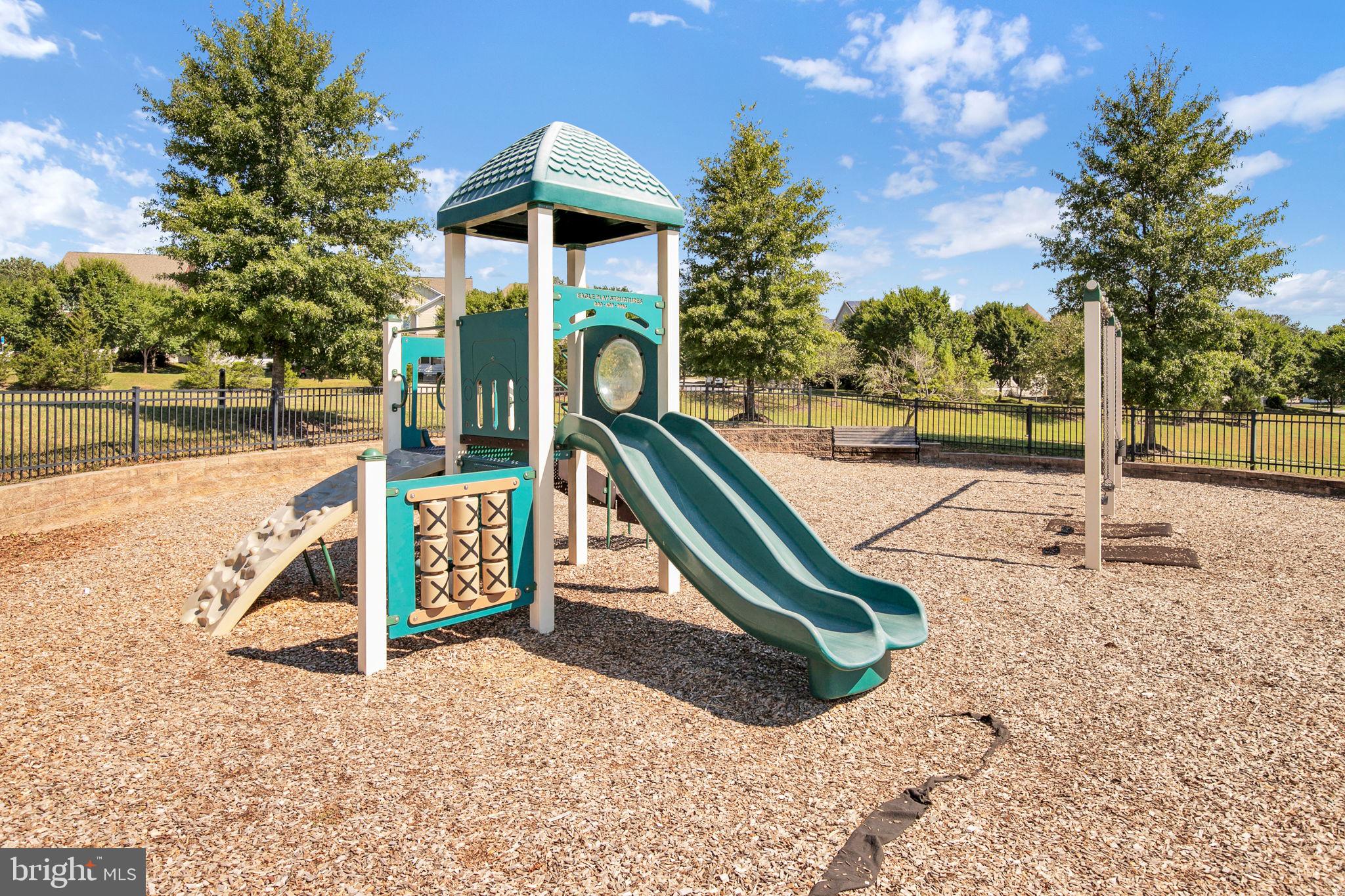 POPLAR RUN - Residential