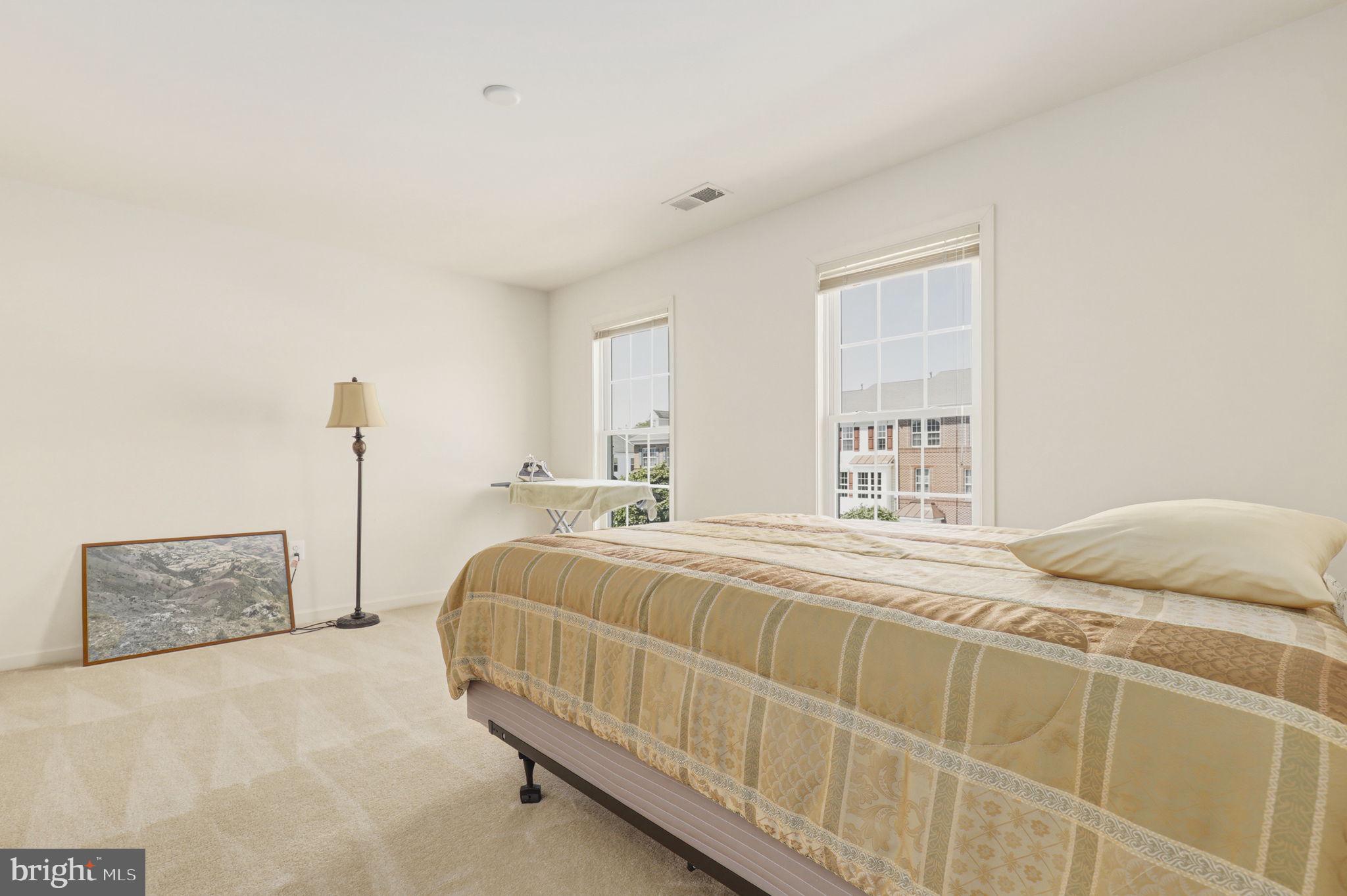 POPLAR RUN - Residential