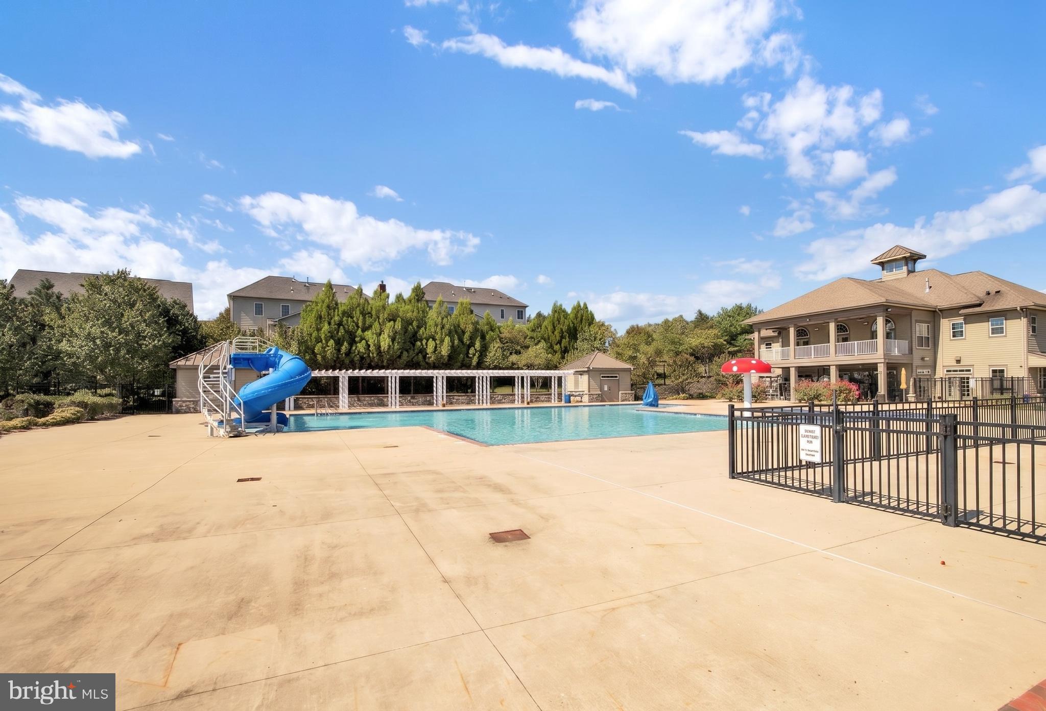 POPLAR RUN - Residential