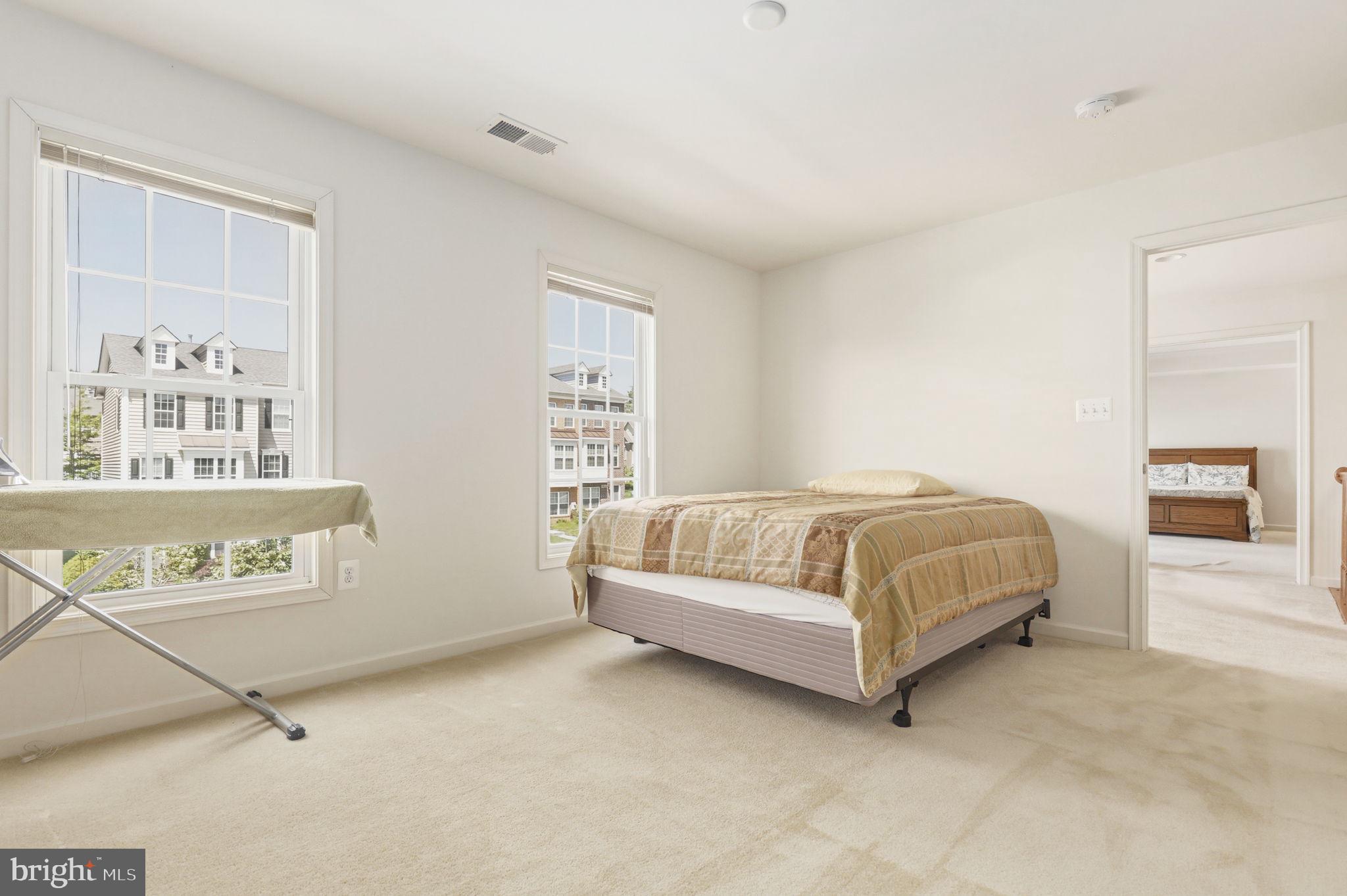 POPLAR RUN - Residential