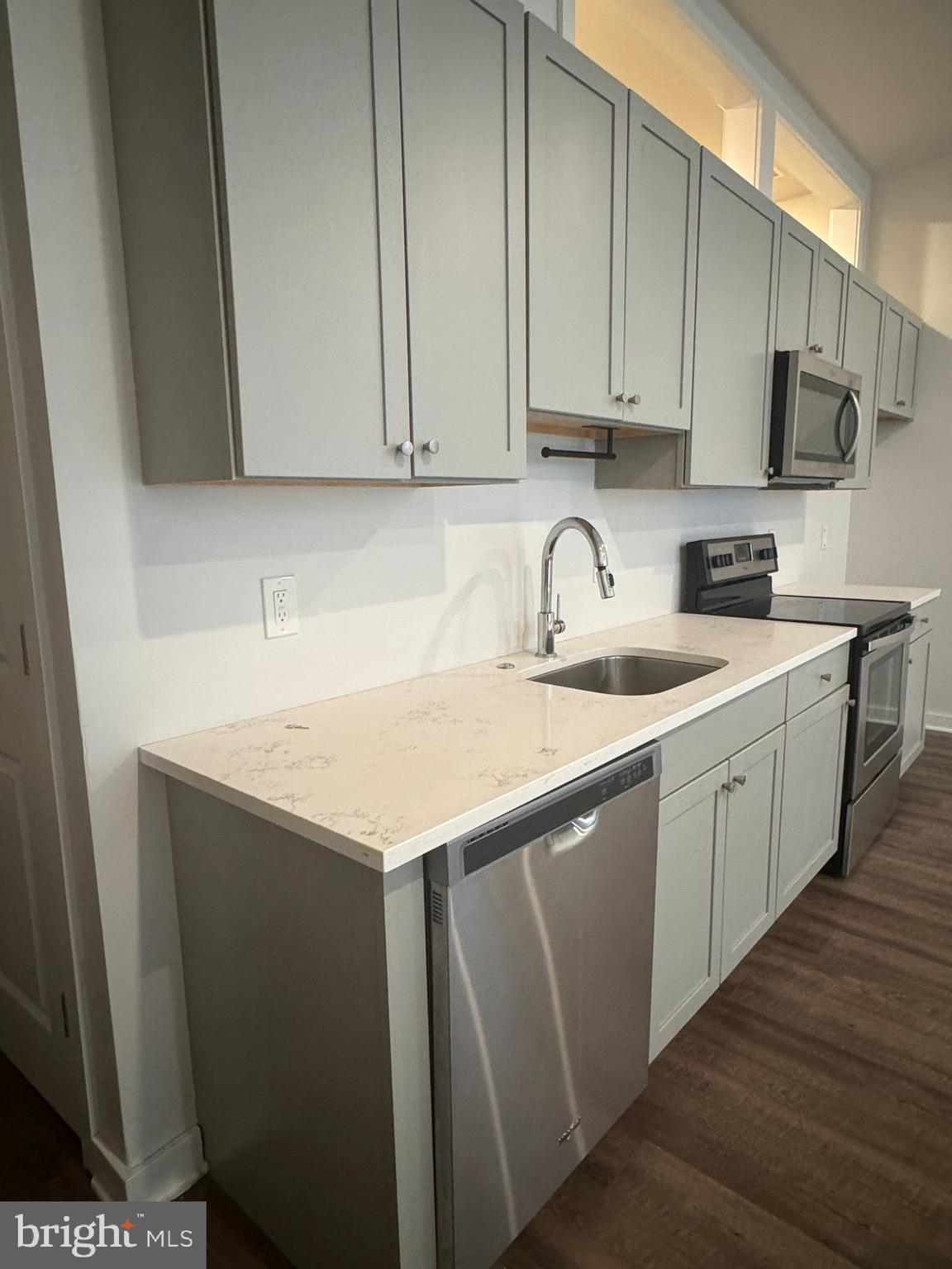 LANSDALE - Residential Lease