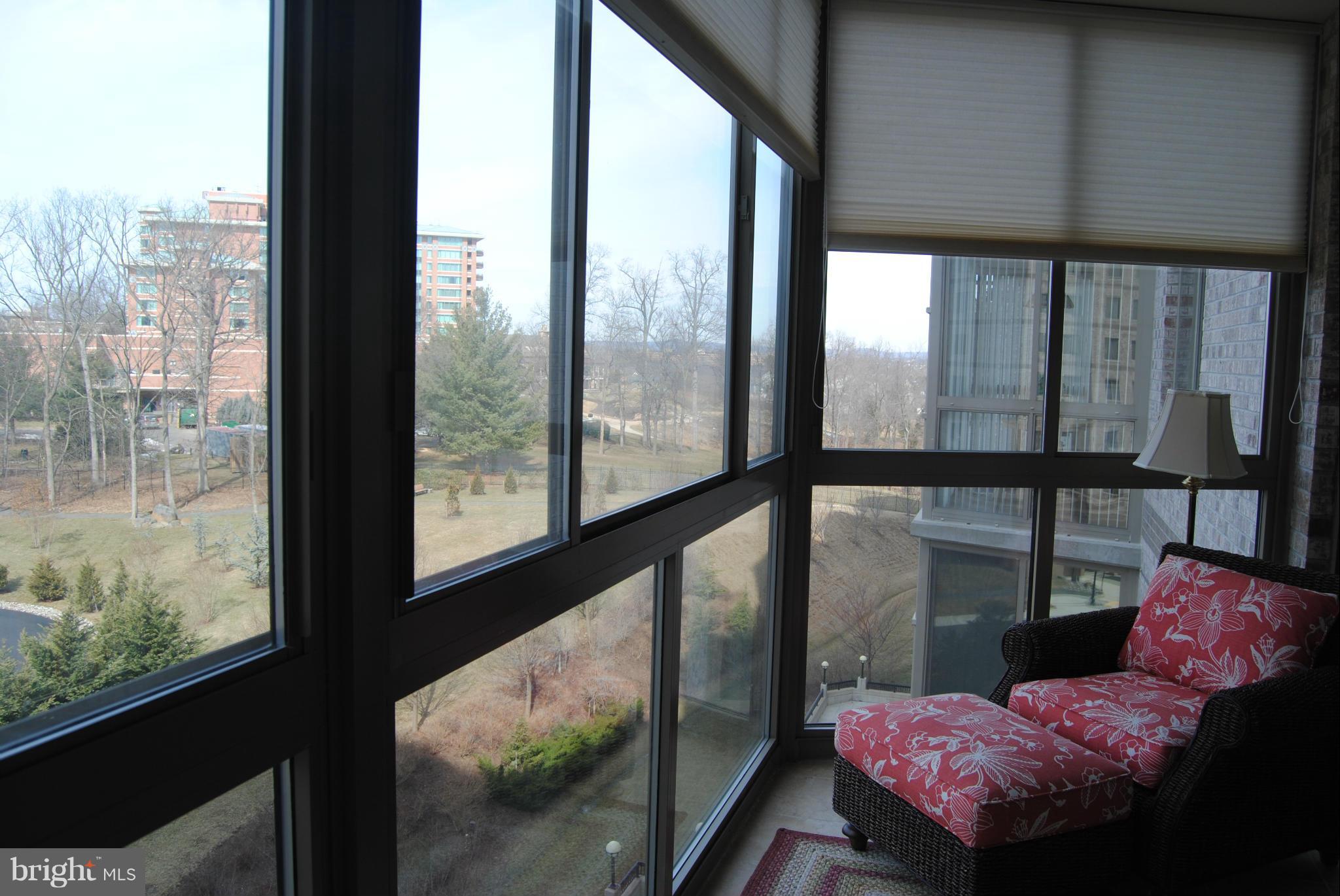 LANSDOWNE WOODS LEISURE WORLD - Residential